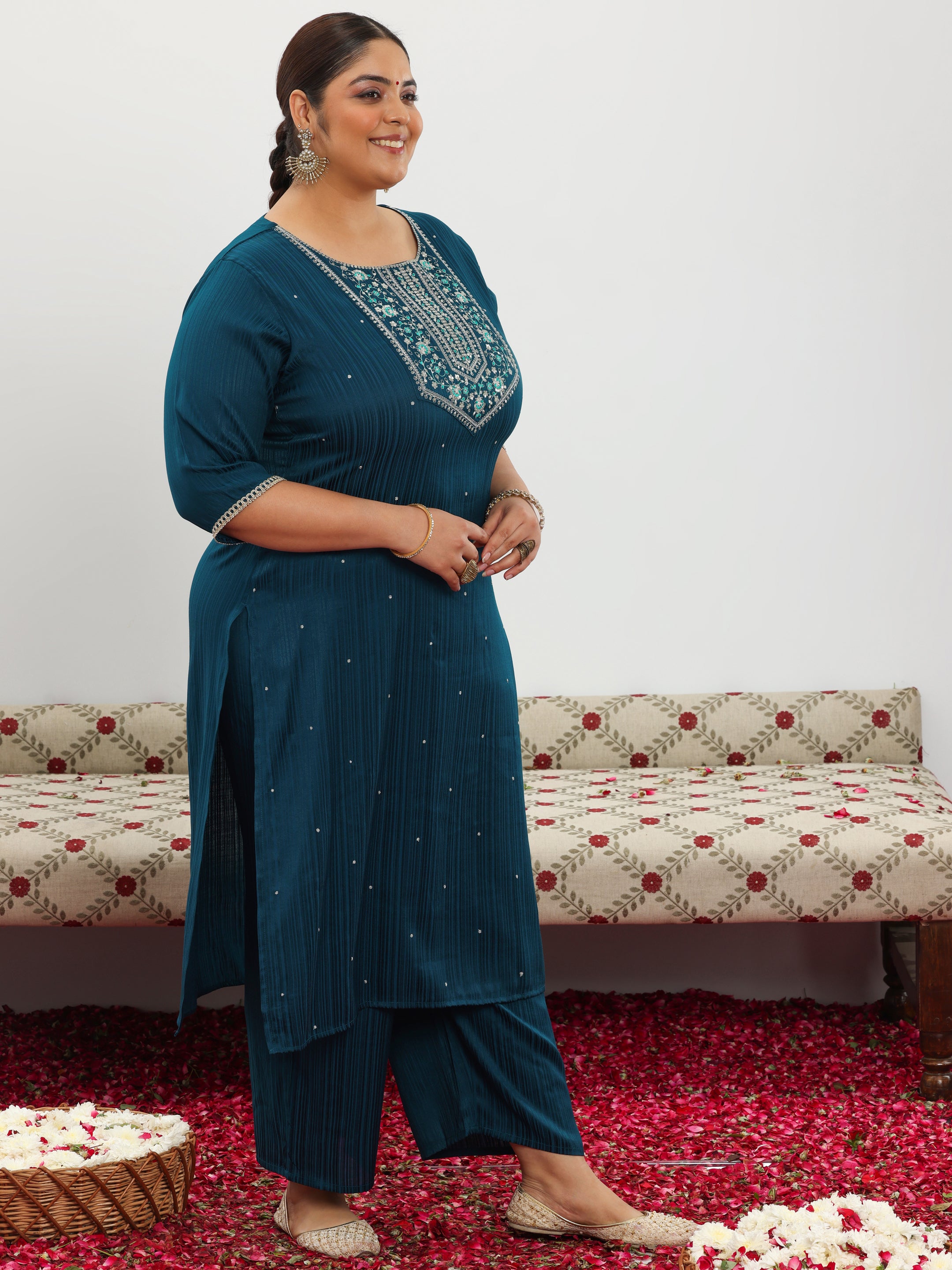 Plus Size Blue Embroidered Silk Blend Straight Kurta Set