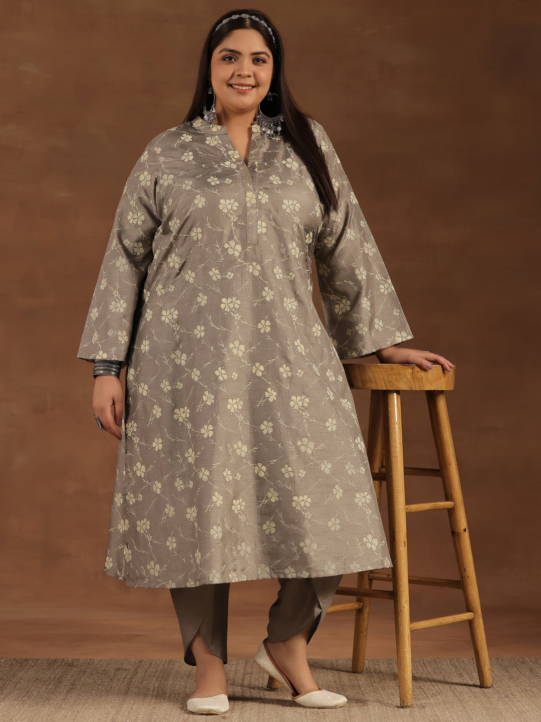 Plus Size Grey Printed Silk Blend Straight Kurta Set