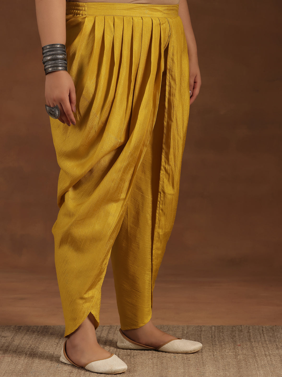 Plus Size Mustard Printed Silk Blend Straight Kurta Set