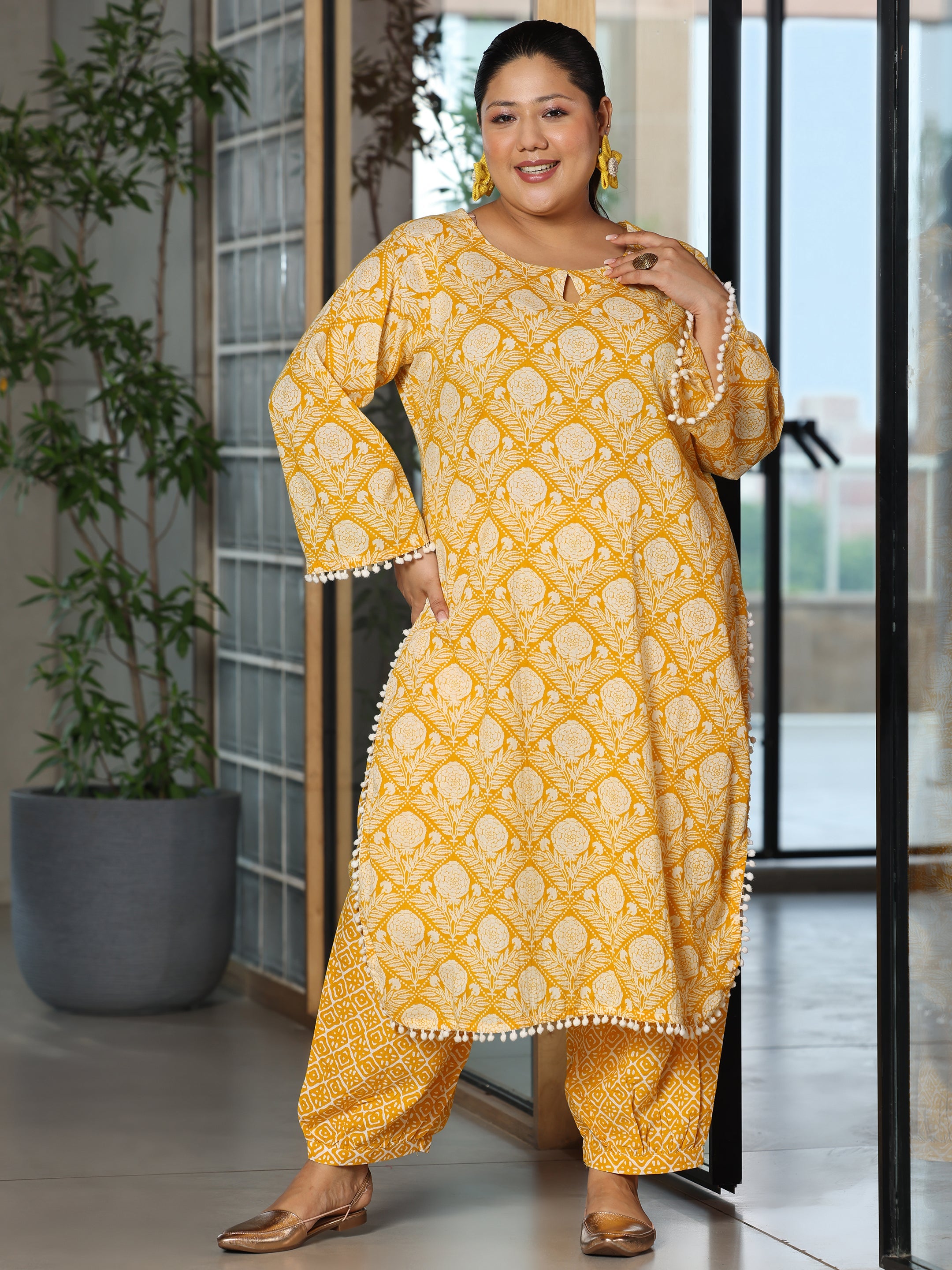 Plus Size Yellow Printed Cotton Straight Kurta Set