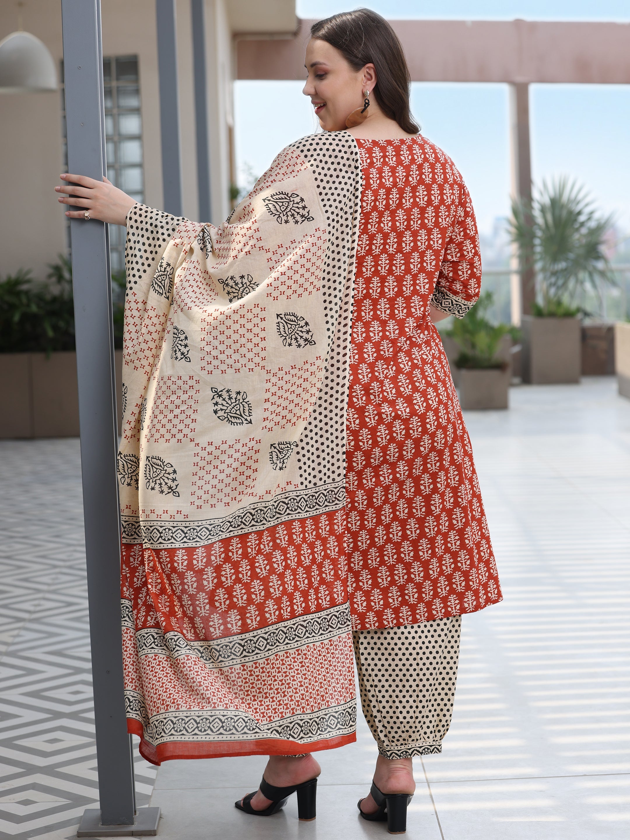 Plus Size Rust Printed Cotton Straight Suit With Dupatta