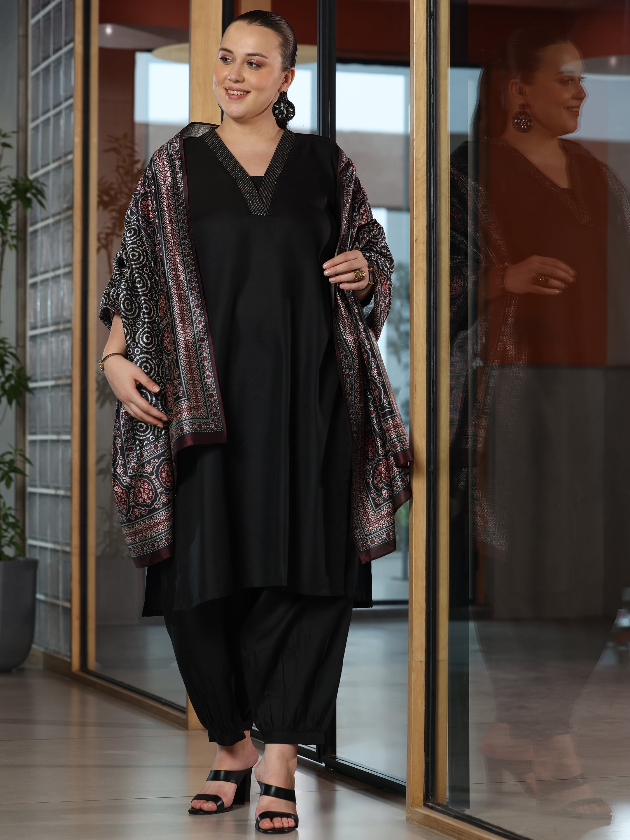 Plus Size Black Solid Cotton Blend Straight Suit With Dupatta