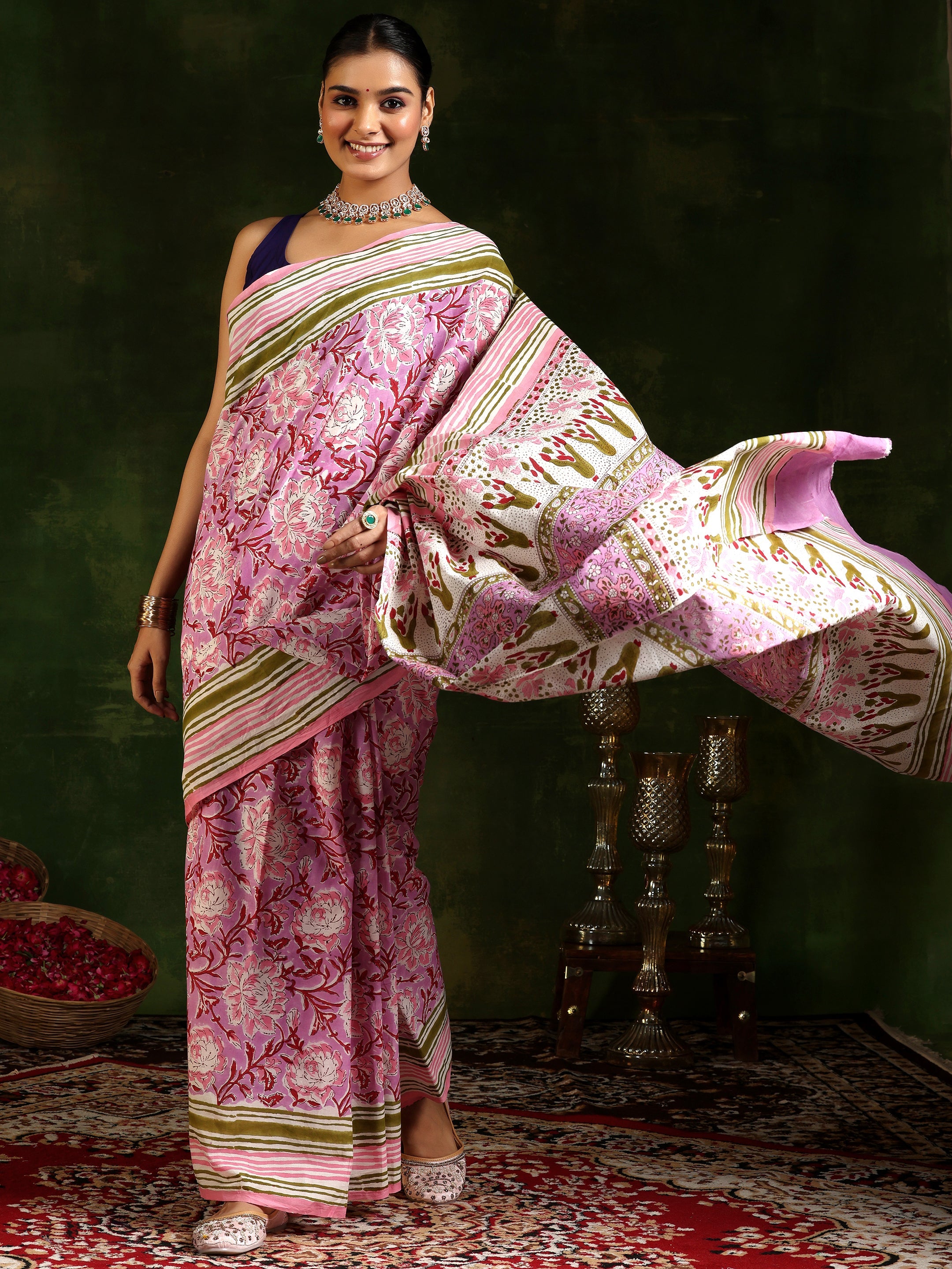 Lavender Printed Cotton Saree With Unstitched Blouse Piece