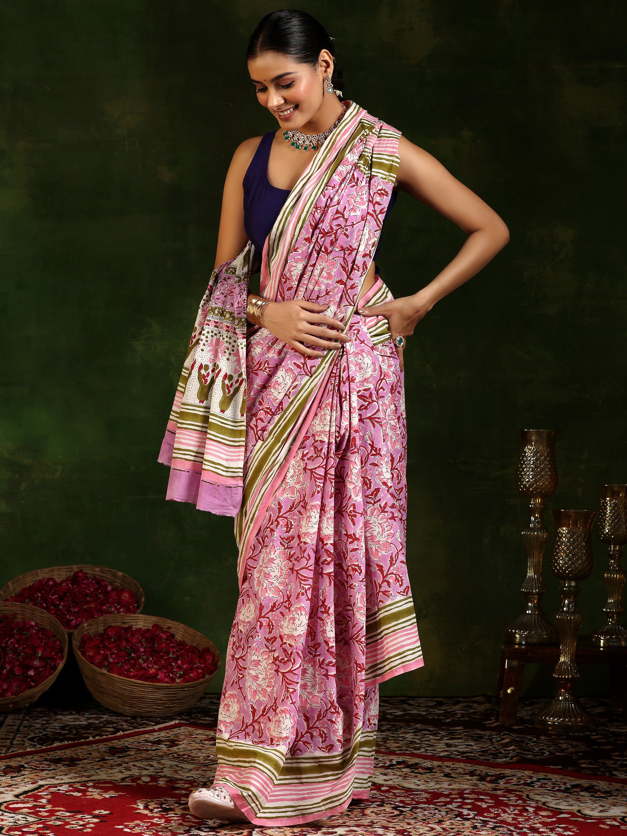 Lavender Printed Cotton Saree With Unstitched Blouse Piece