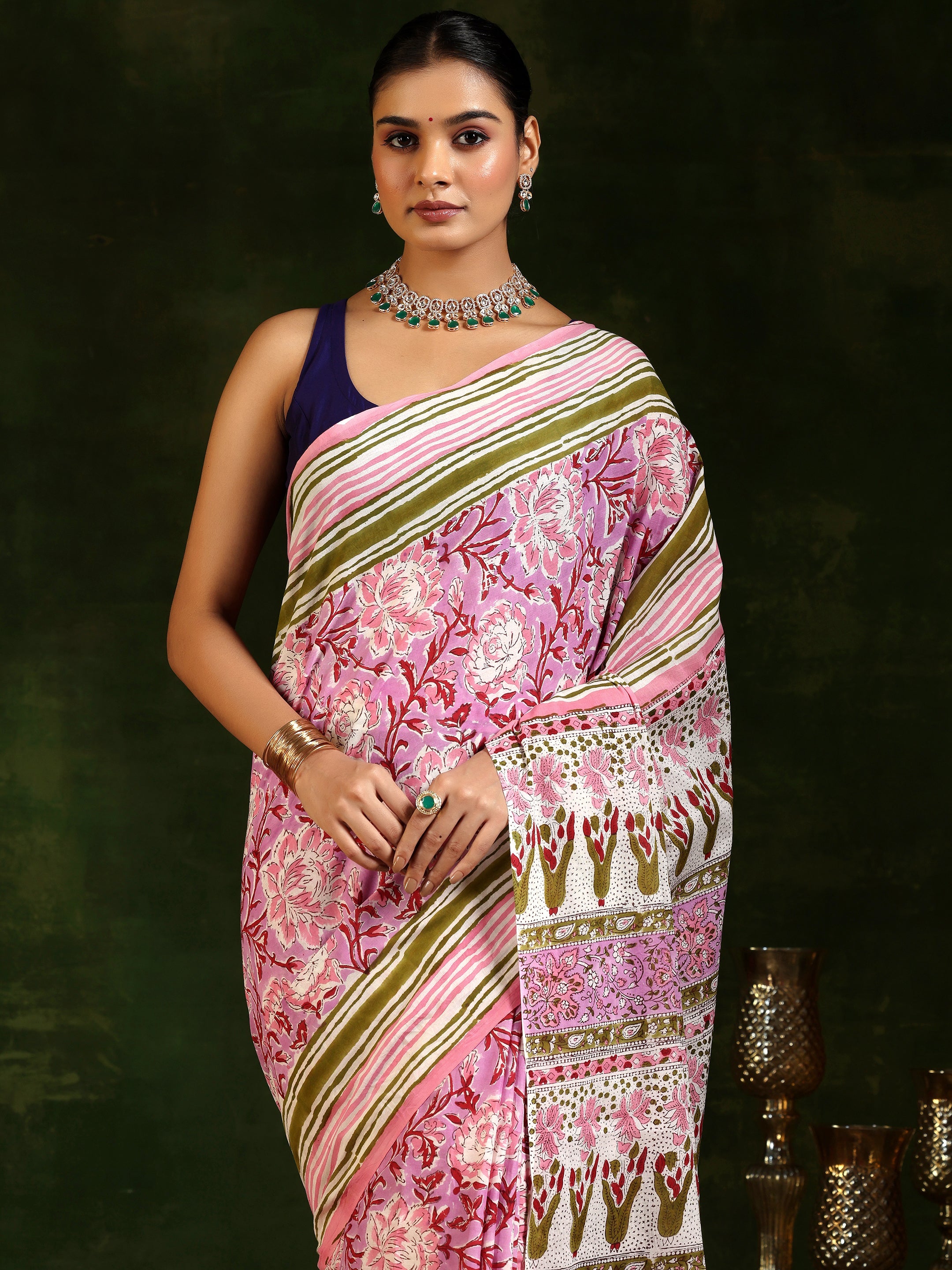 Lavender Printed Cotton Saree With Unstitched Blouse Piece