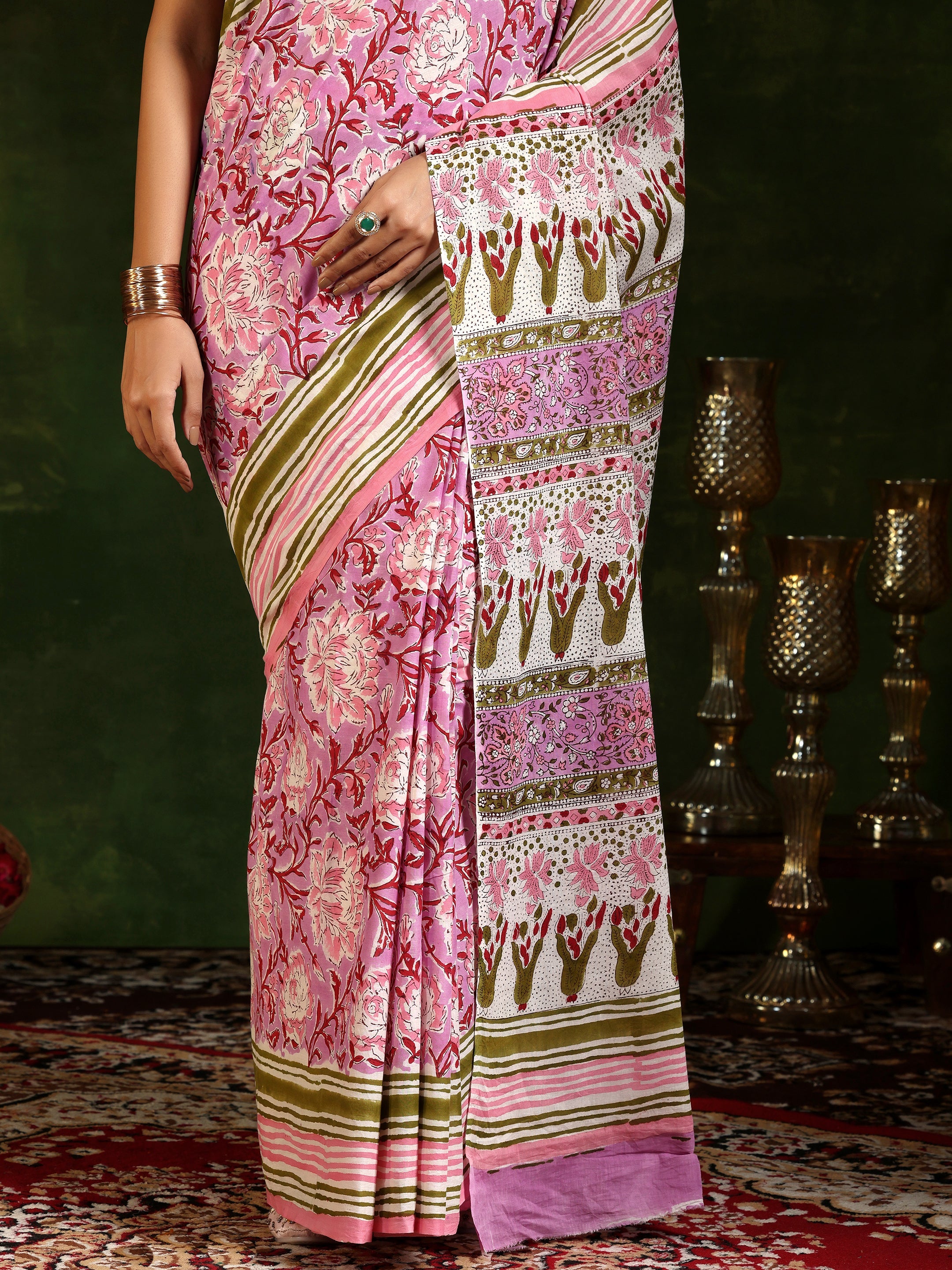 Lavender Printed Cotton Saree With Unstitched Blouse Piece