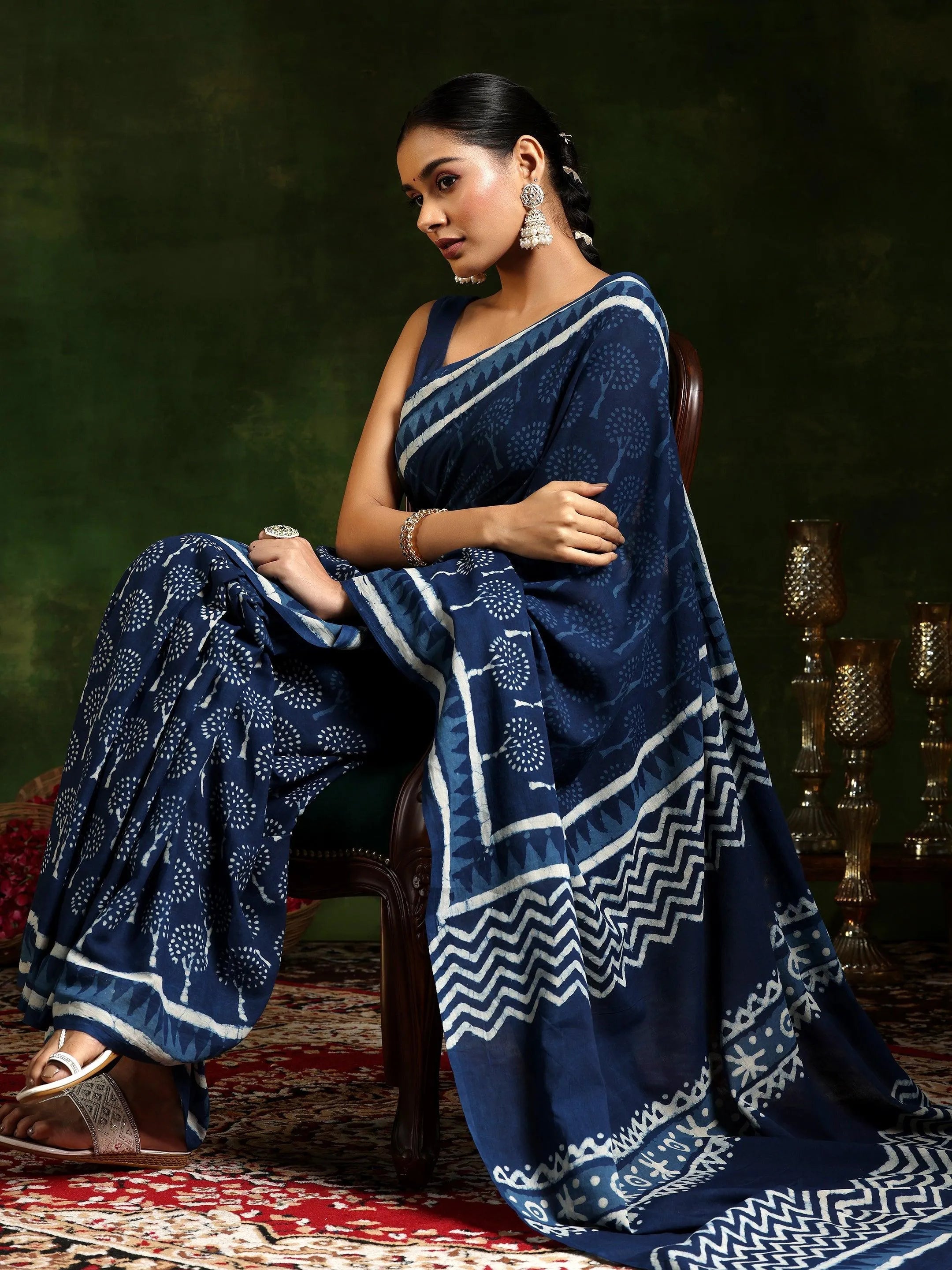 Indigo Printed Cotton Saree With Unstitched Blouse Piece