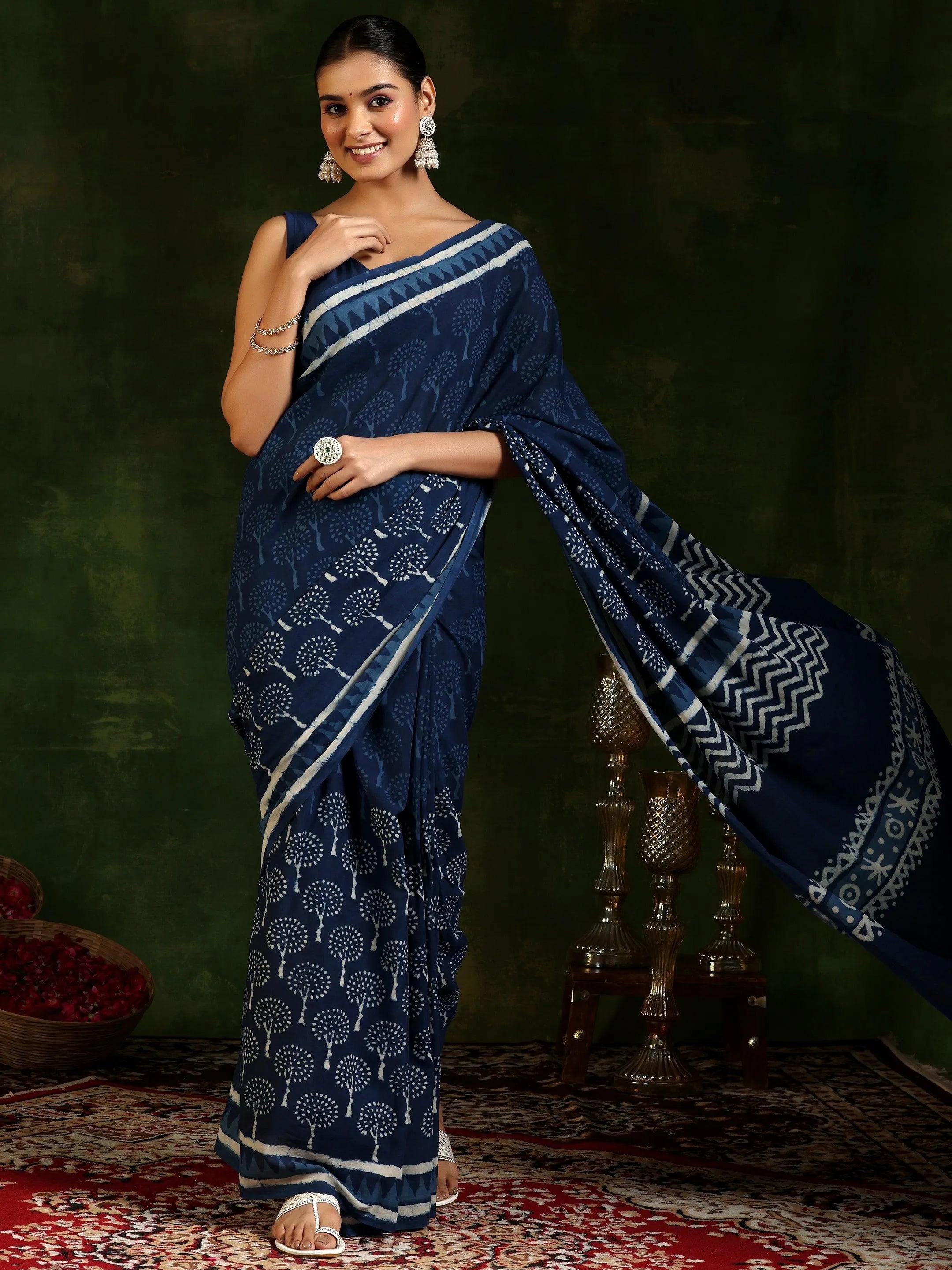 Indigo Printed Cotton Saree With Unstitched Blouse Piece