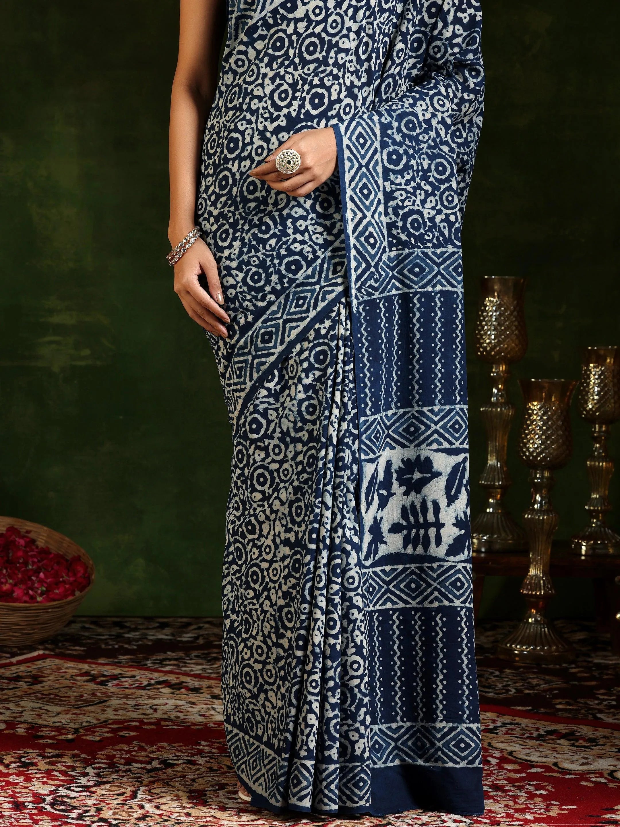 Indigo Printed Cotton Saree With Unstitched Blouse Piece