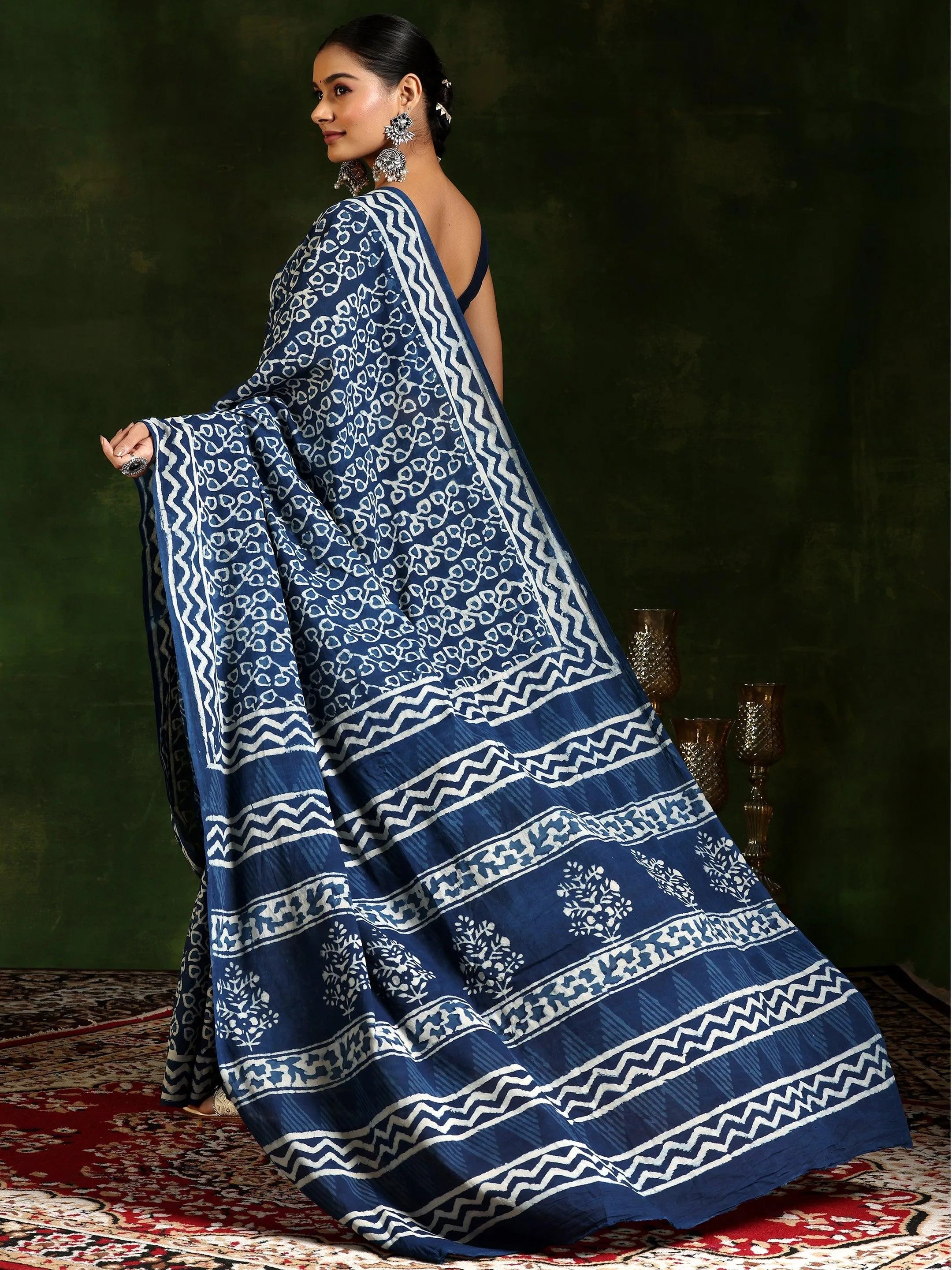 Indigo Printed Cotton Saree With Unstitched Blouse Piece