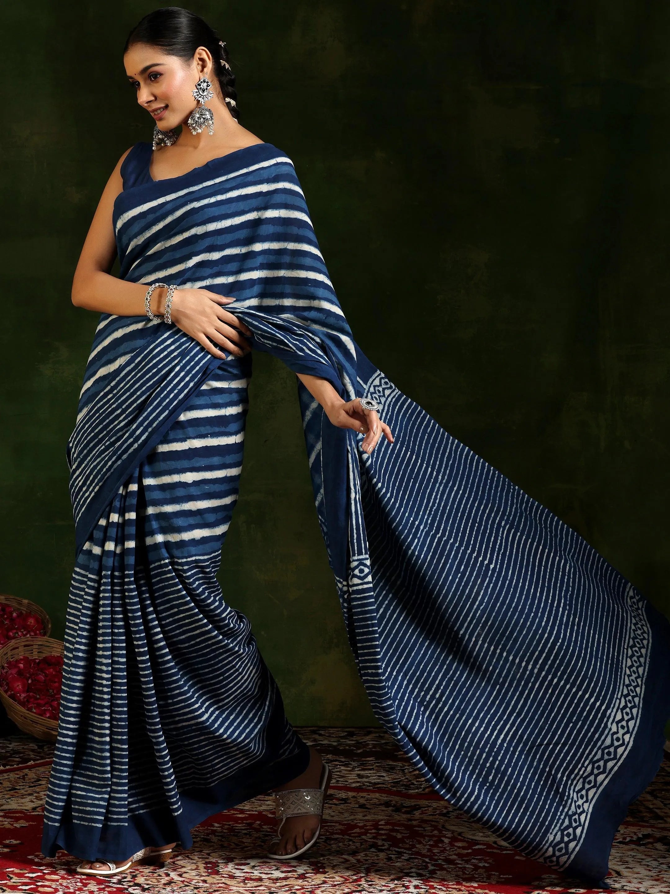 Indigo Printed Cotton Saree With Unstitched Blouse Piece