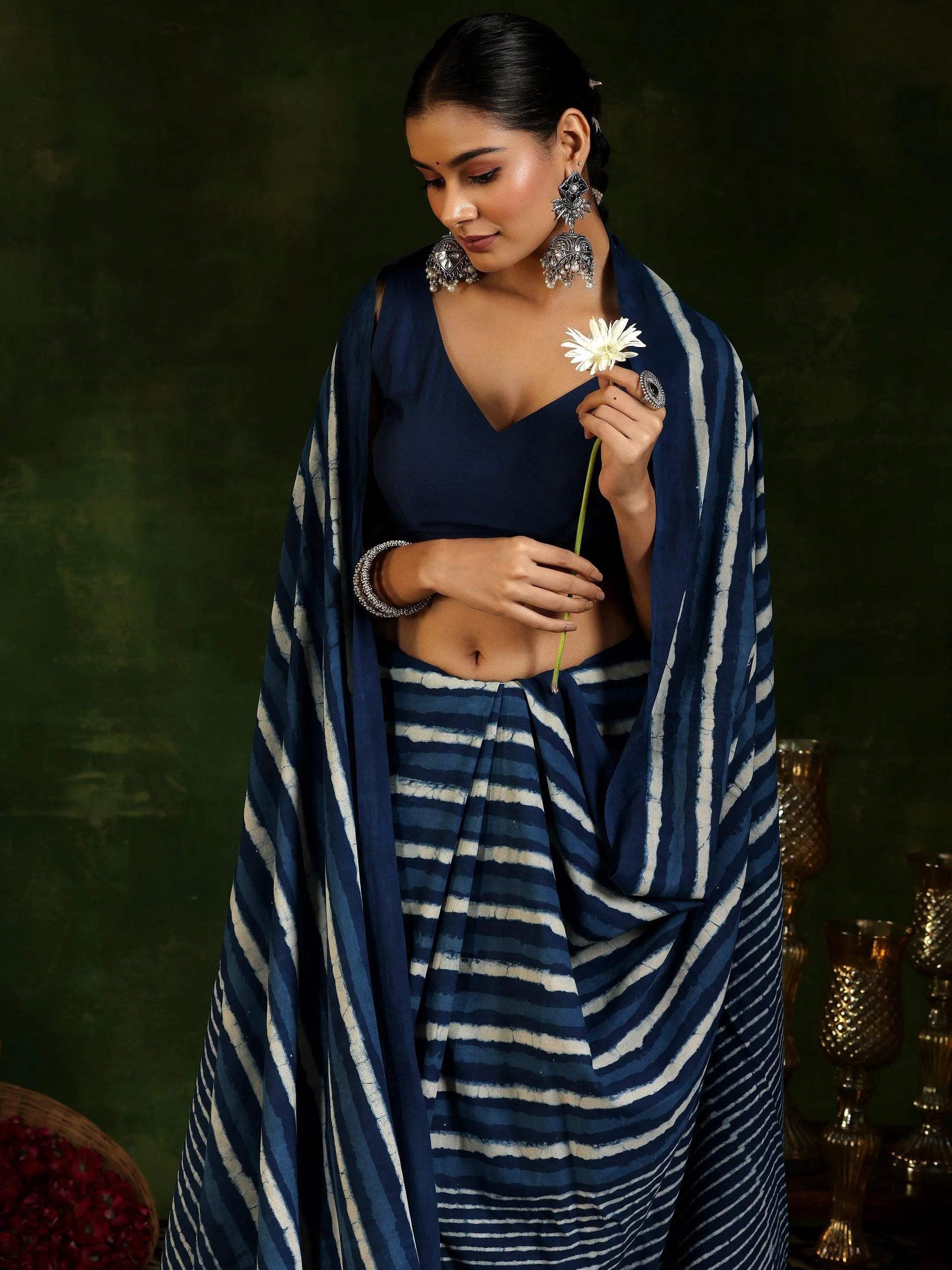 Indigo Printed Cotton Saree With Unstitched Blouse Piece