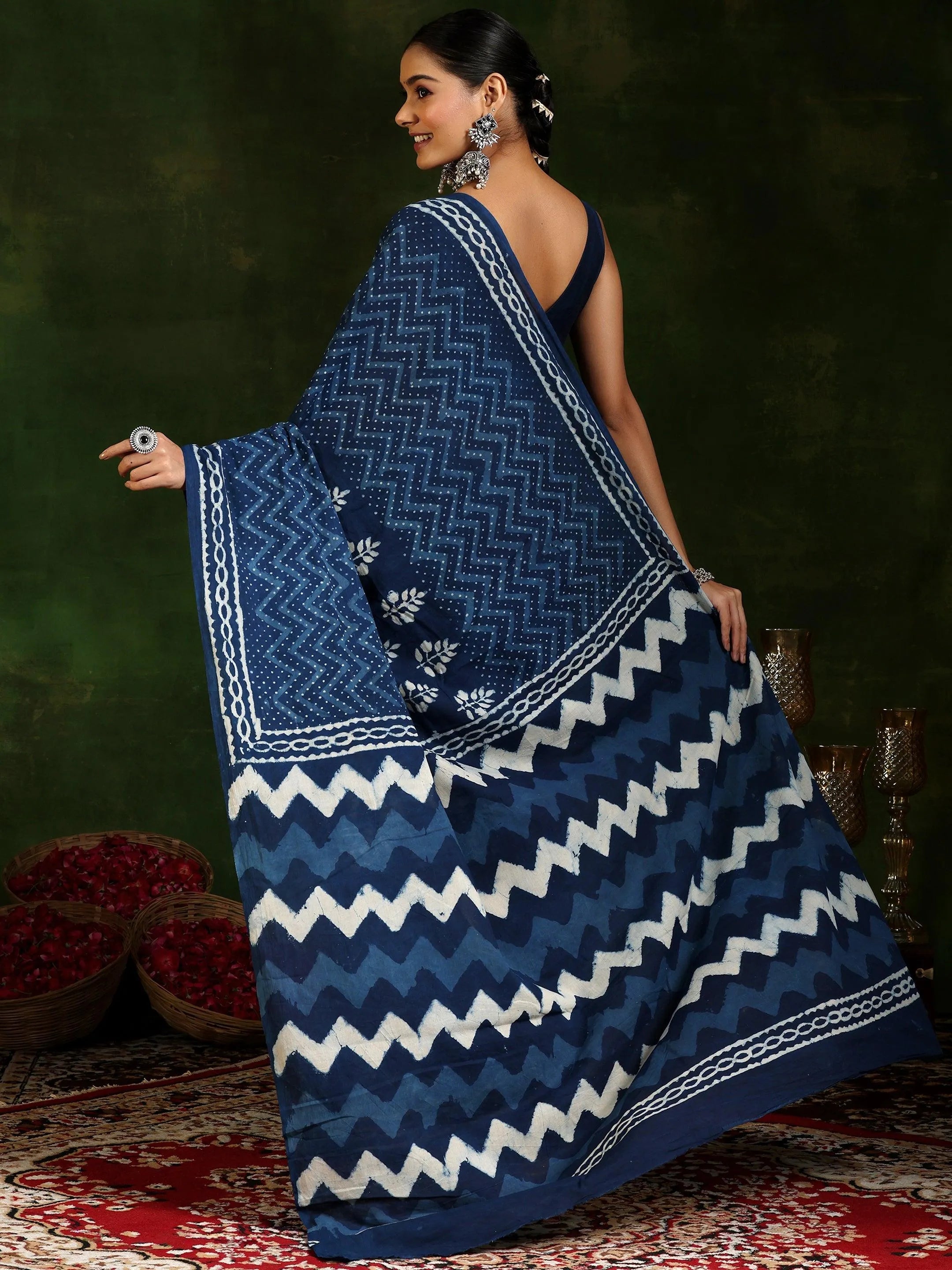 Indigo Printed Cotton Saree With Unstitched Blouse Piece