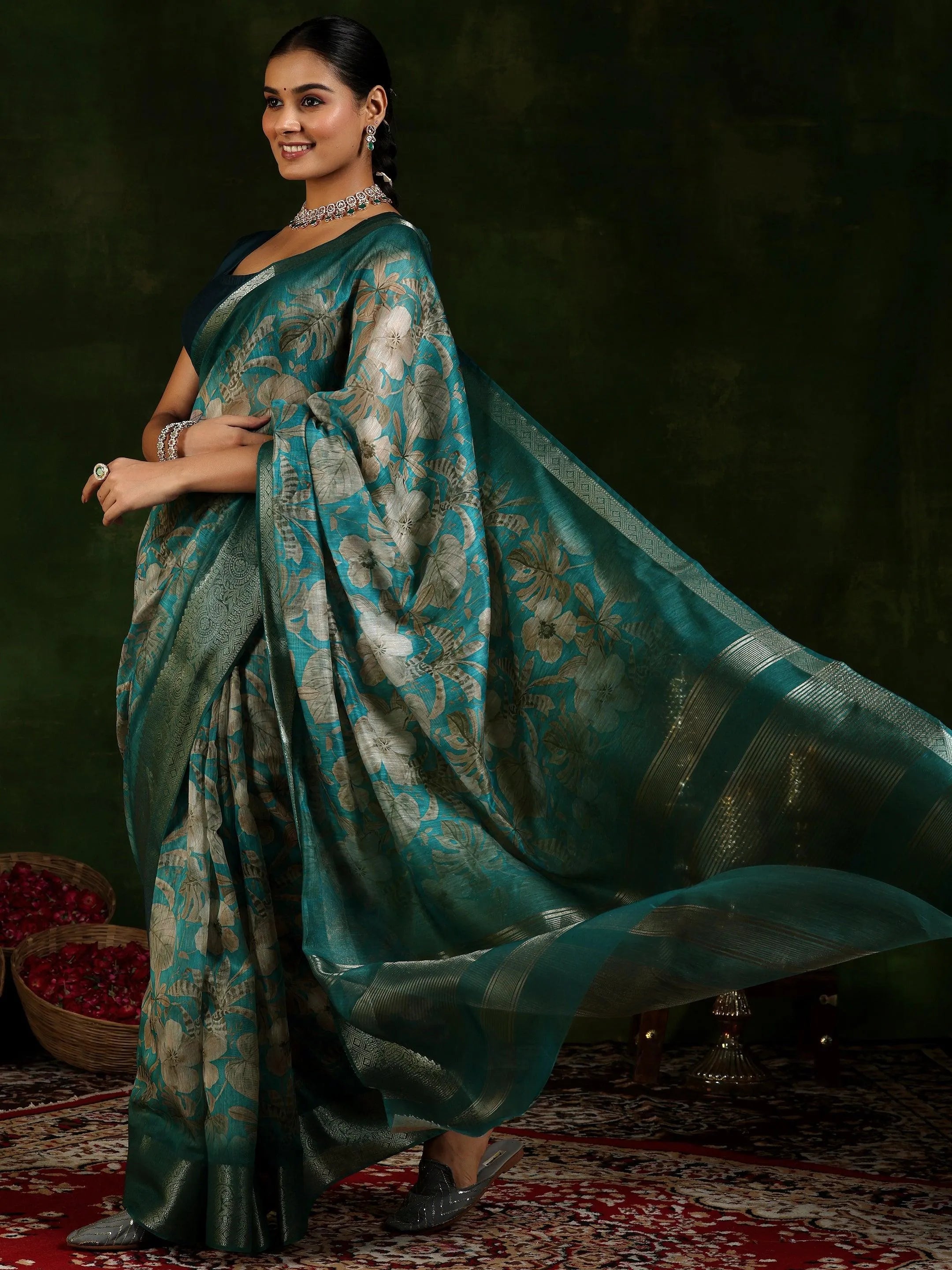 Blue Printed Silk Blend Saree With Unstitched Blouse Piece