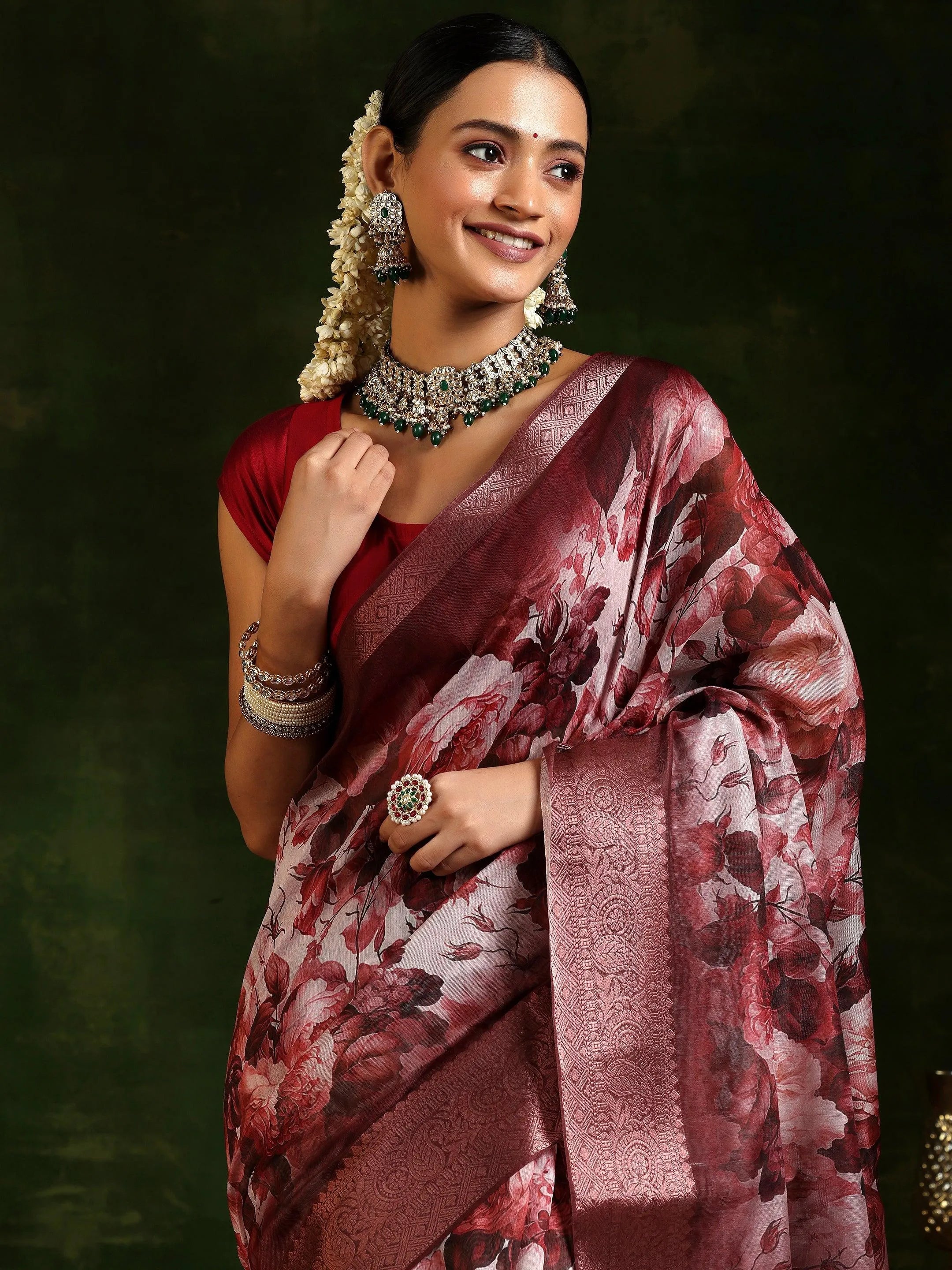 Maroon Printed Silk Blend Saree With Unstitched Blouse Piece