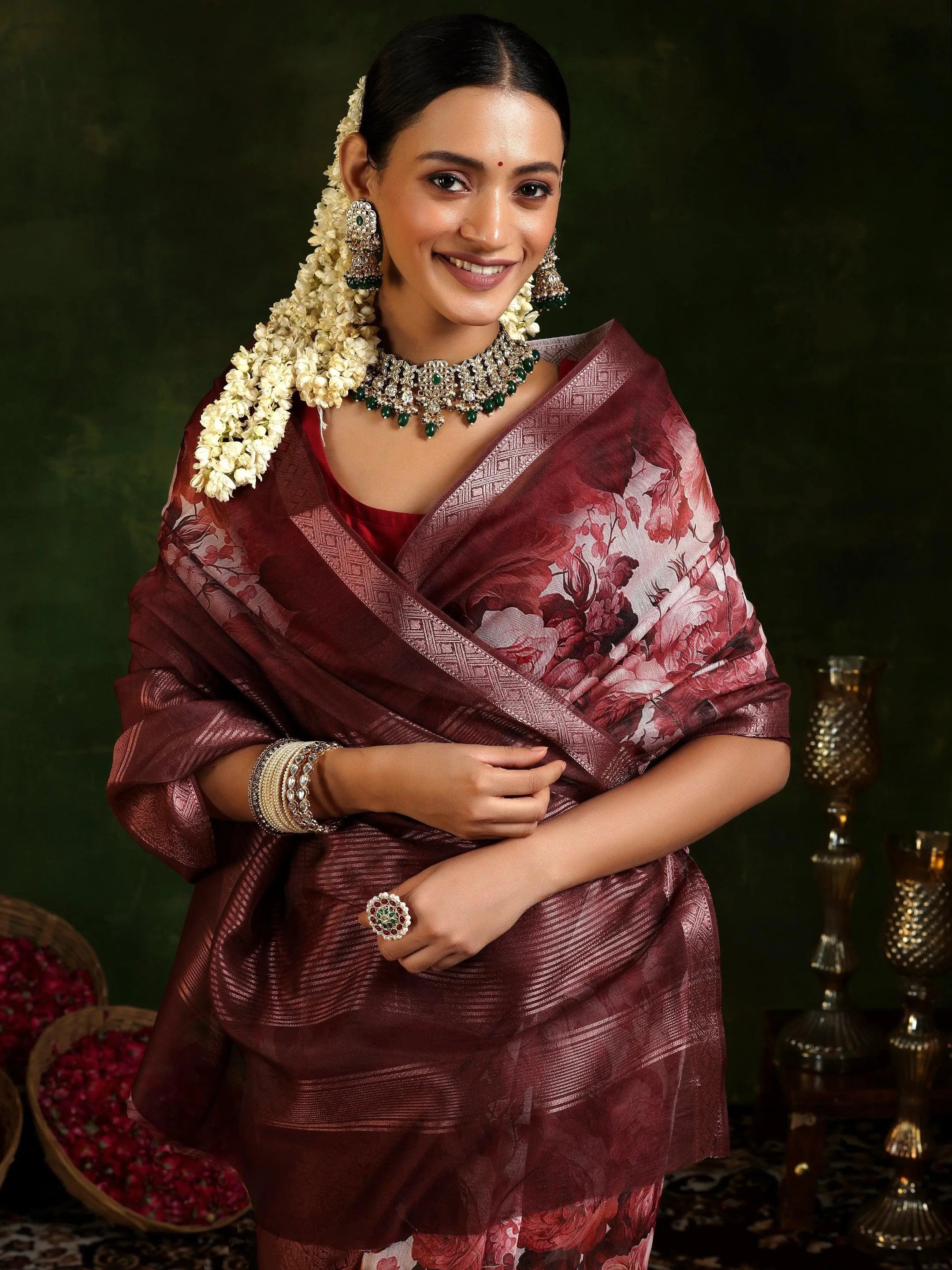 Maroon Printed Silk Blend Saree With Unstitched Blouse Piece