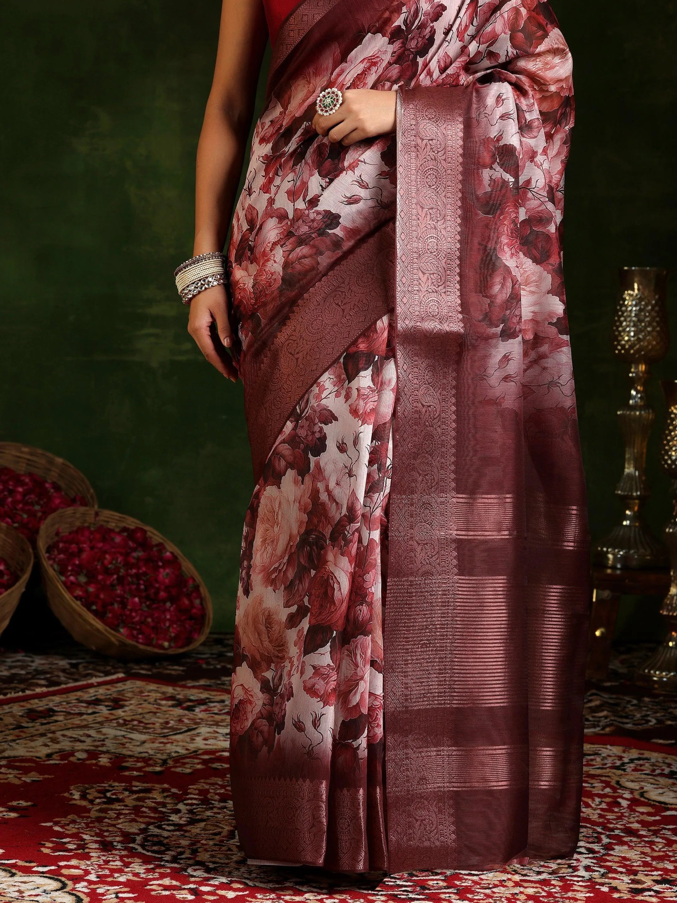 Maroon Printed Silk Blend Saree With Unstitched Blouse Piece