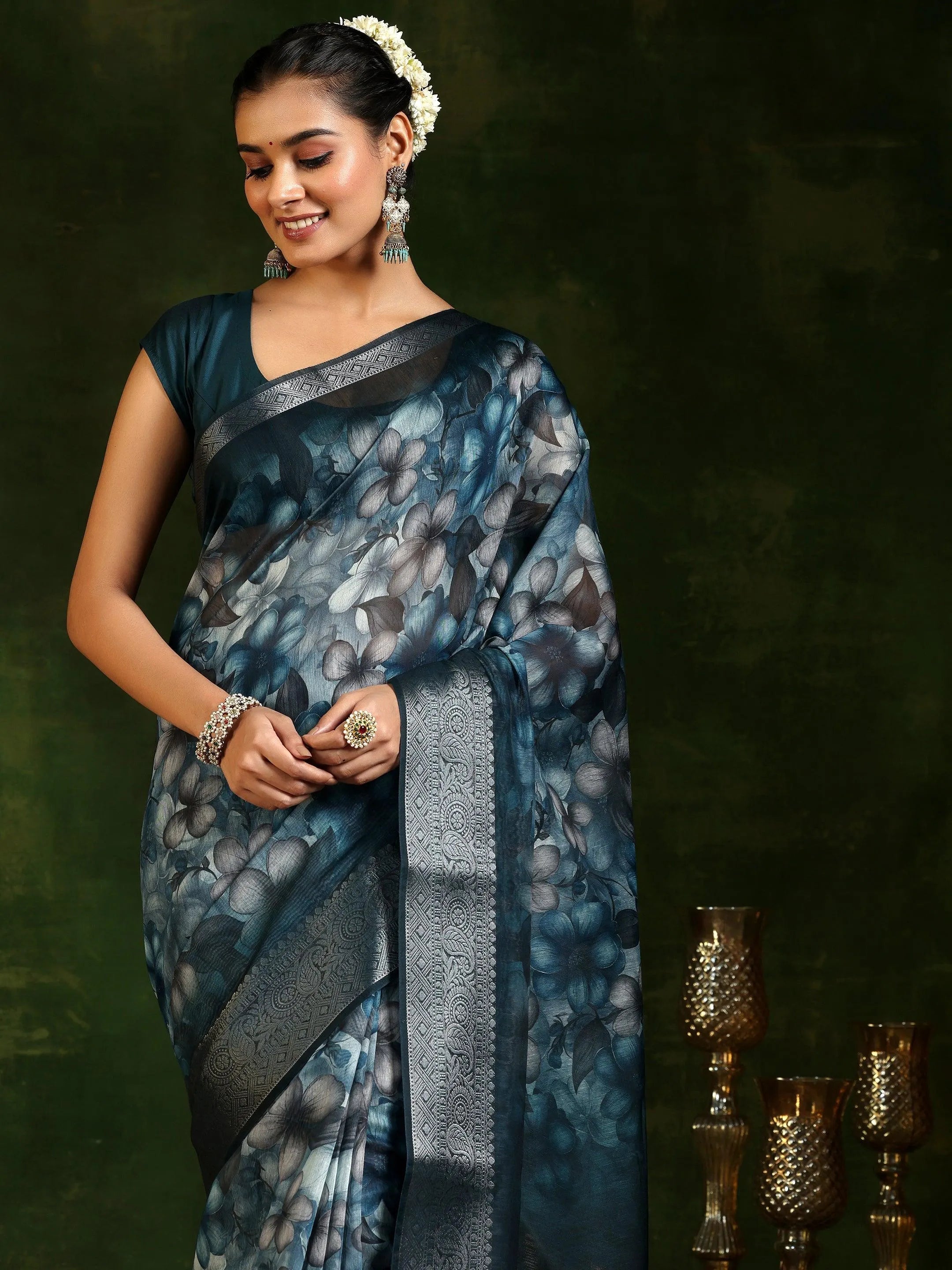 Blue Printed Silk Blend Saree With Unstitched Blouse Piece