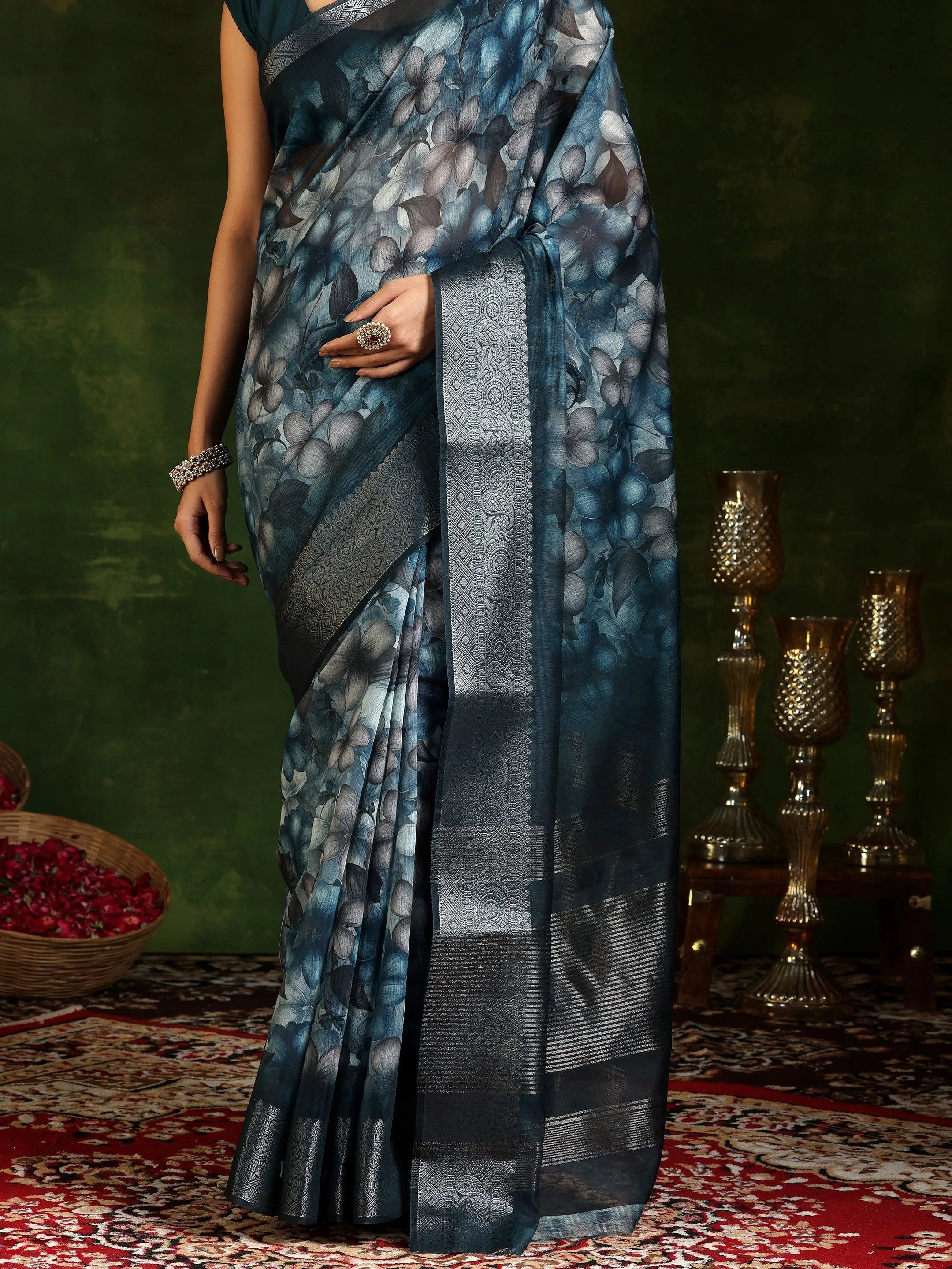 Blue Printed Silk Blend Saree With Unstitched Blouse Piece