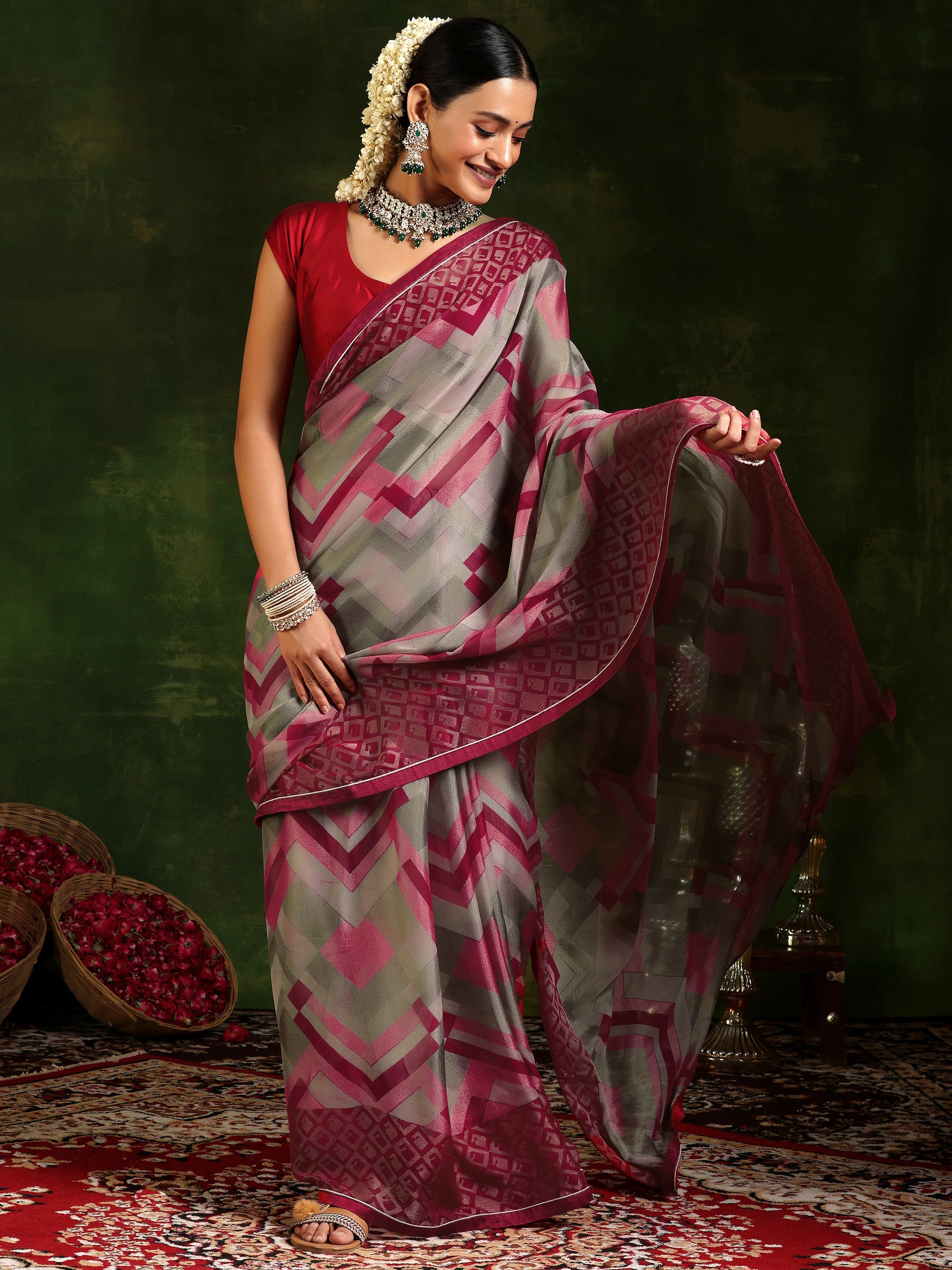 Pink Printed Poly Chiffon Saree With Unstitched Blouse Piece