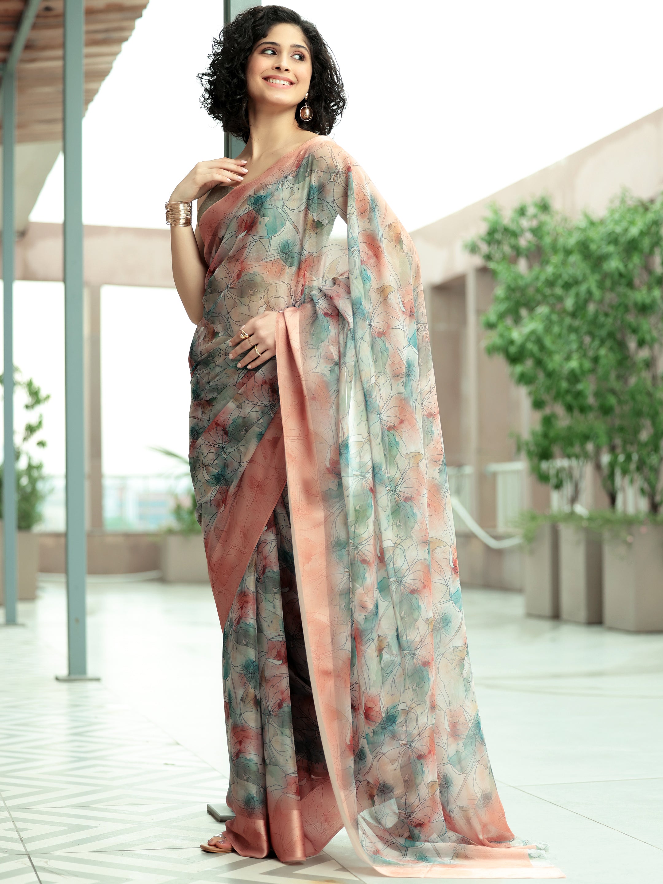 Peach Printed Poly Chiffon Saree With Unstitched Blouse Piece