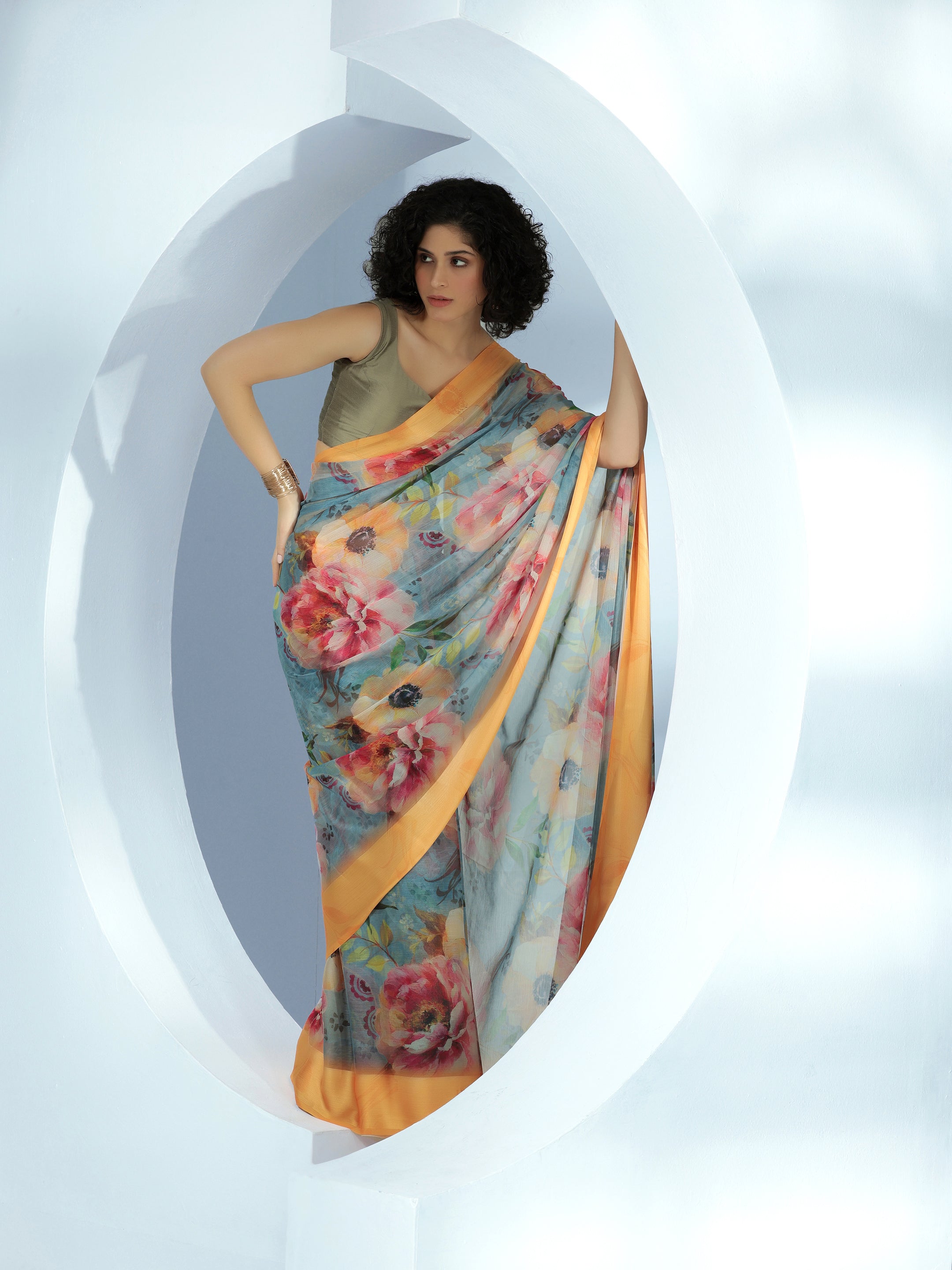 Blue Printed Poly Chiffon Saree With Unstitched Blouse Piece