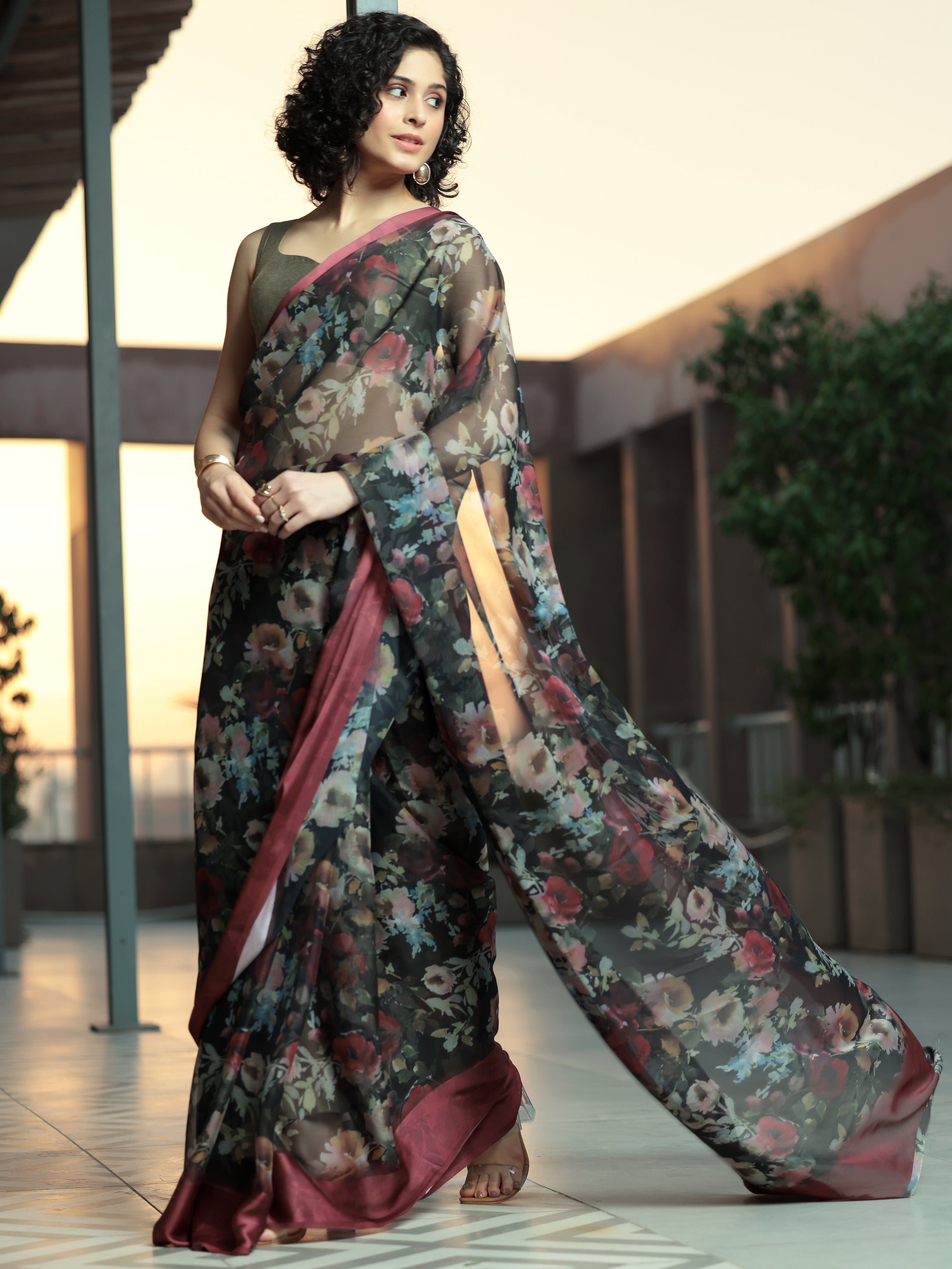 Black Printed Poly Chiffon Saree With Unstitched Blouse Piece