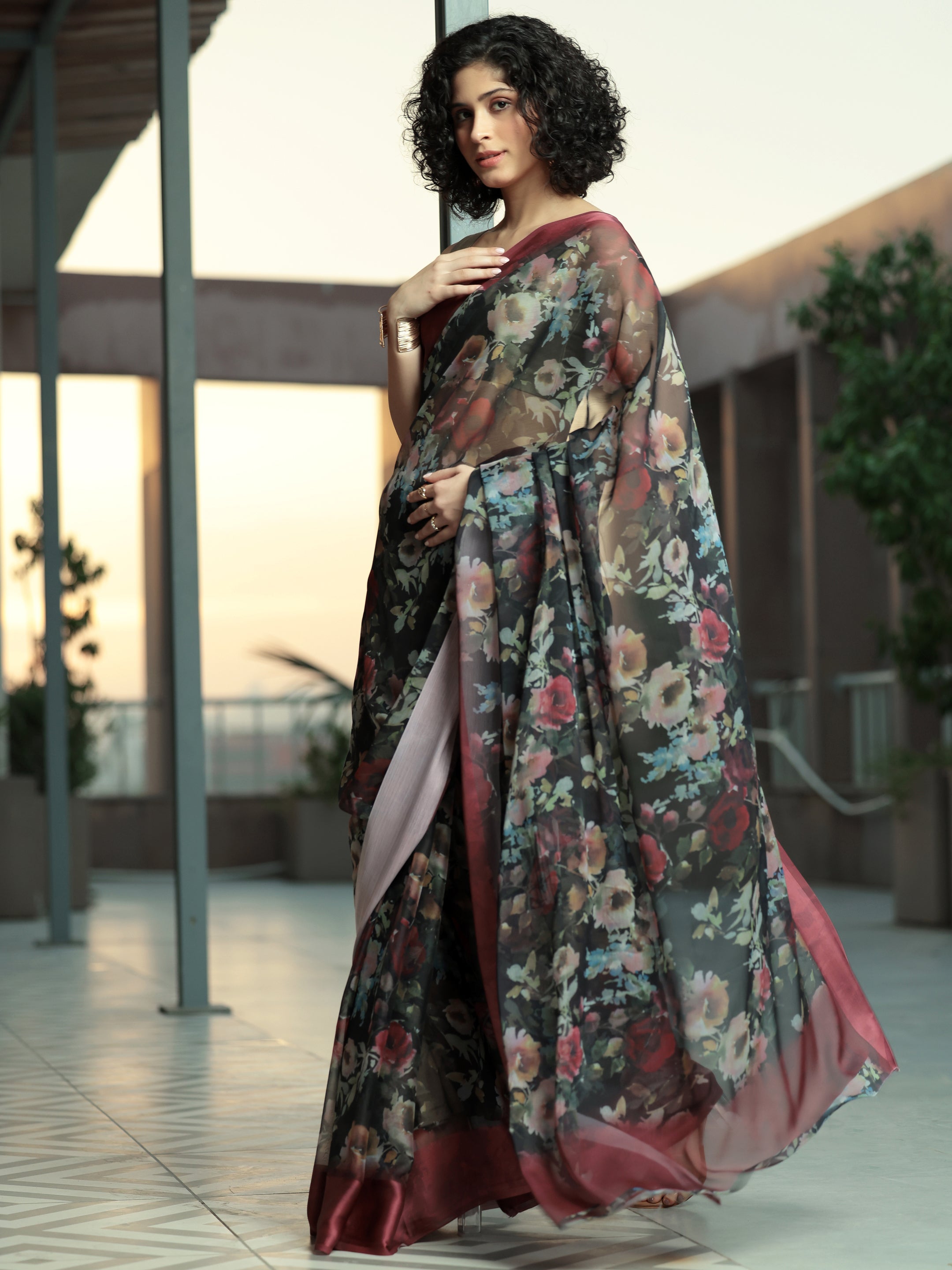 Black Printed Poly Chiffon Saree With Unstitched Blouse Piece