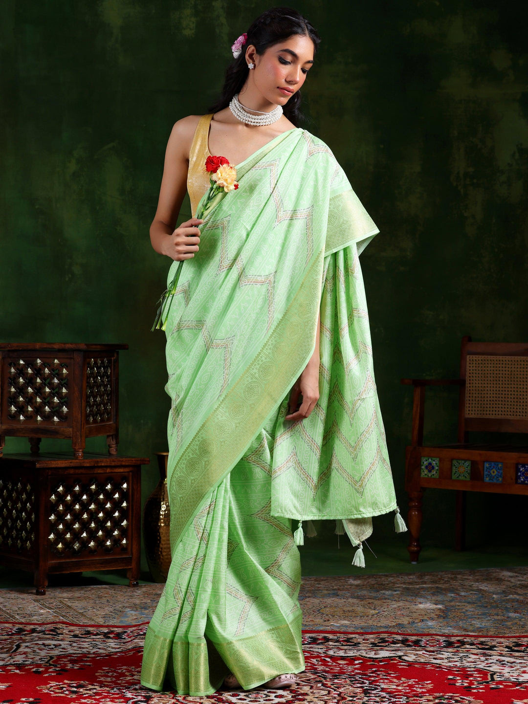 Pista Green Printed Silk Blend Saree With Unstitched Blouse Piece - Libas