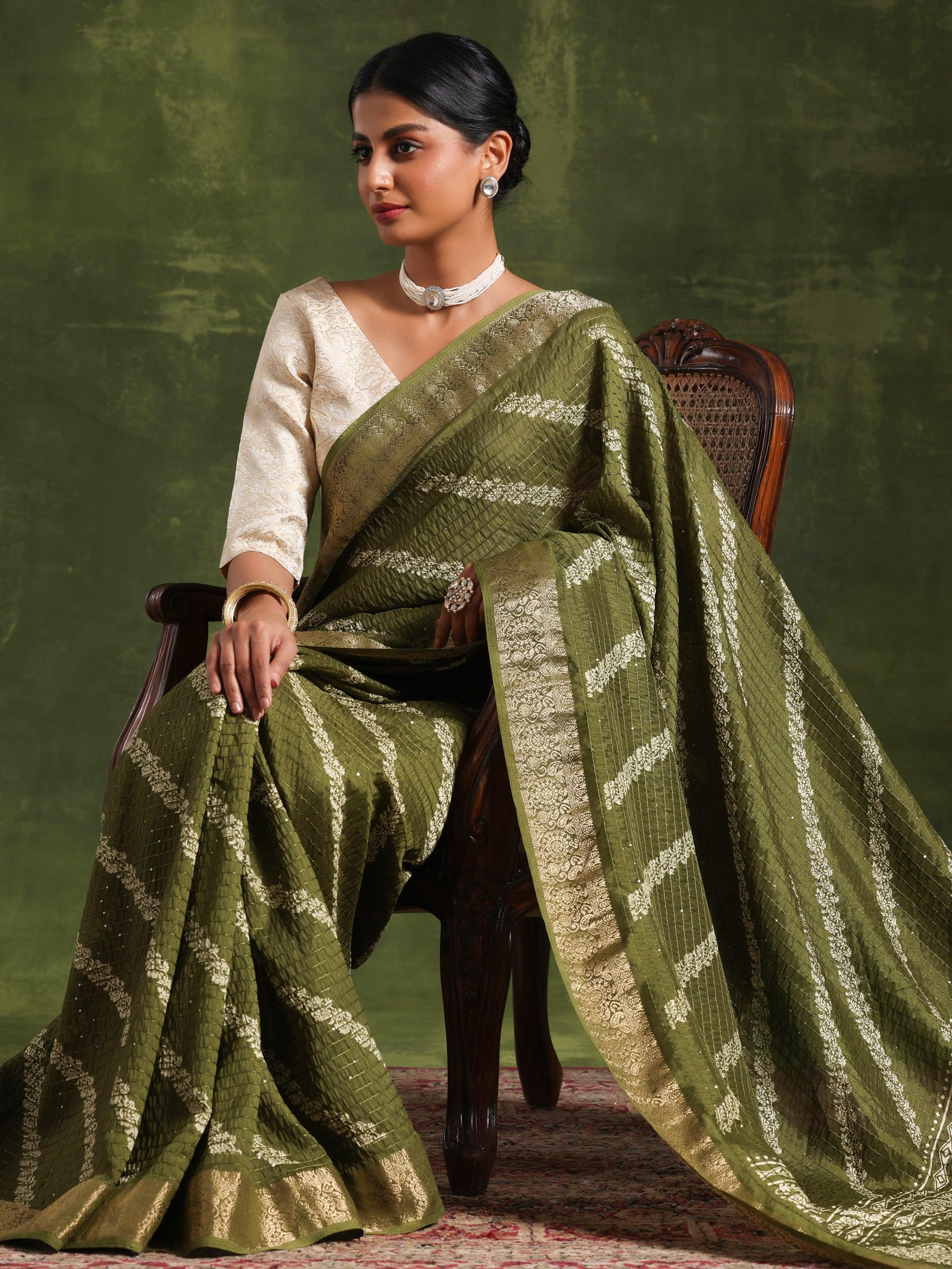 Green Printed Silk Blend Saree With Unstitched Blouse Piece