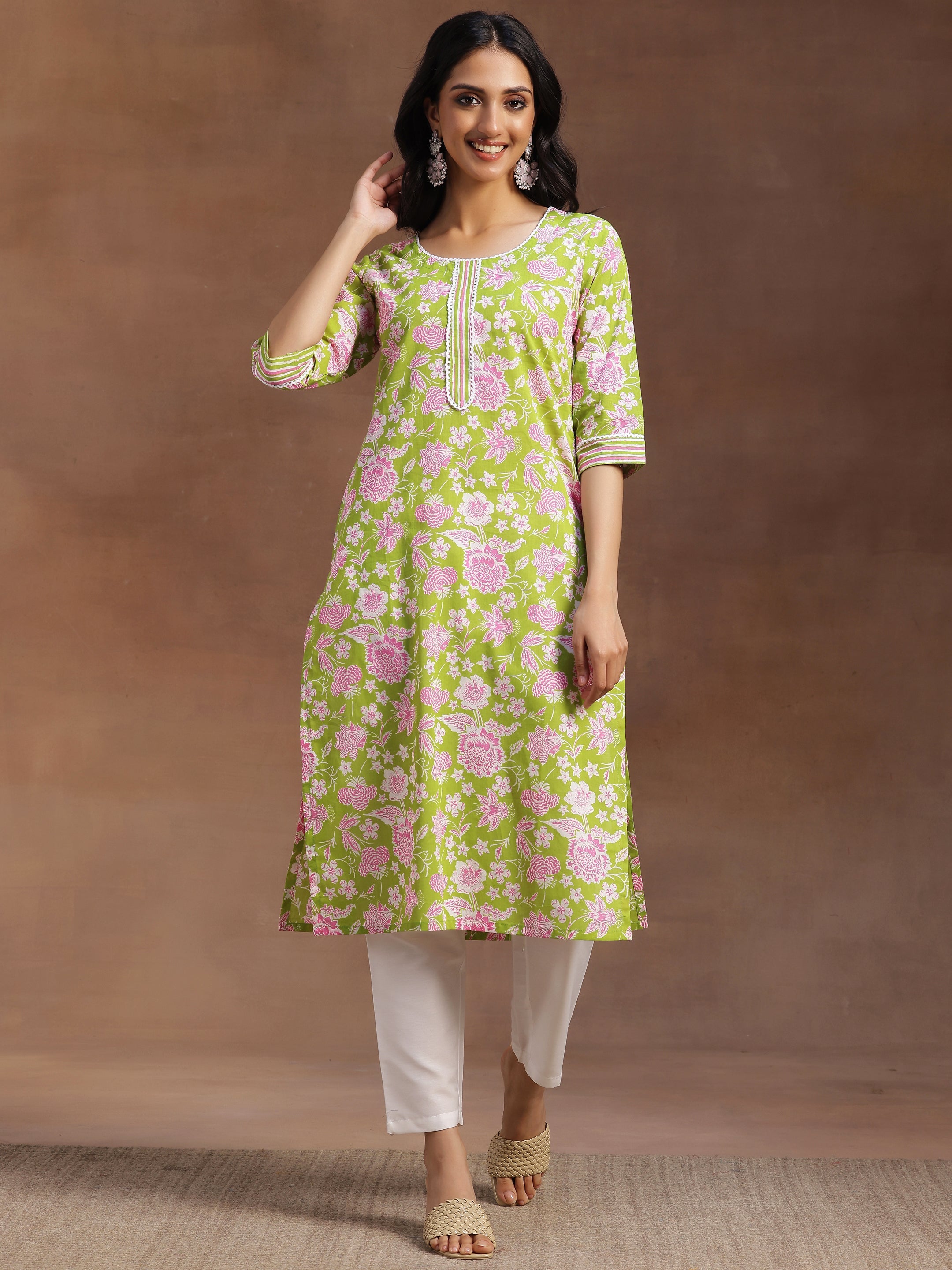 Green Printed Cotton Straight Kurta