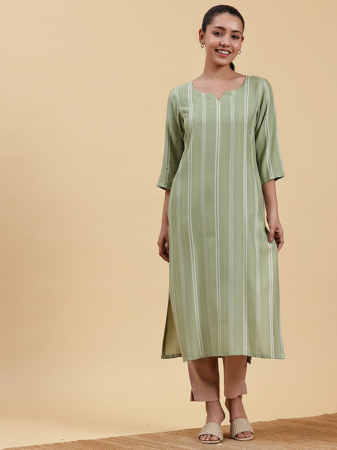 Green Woven Design Rayon Straight Kurta