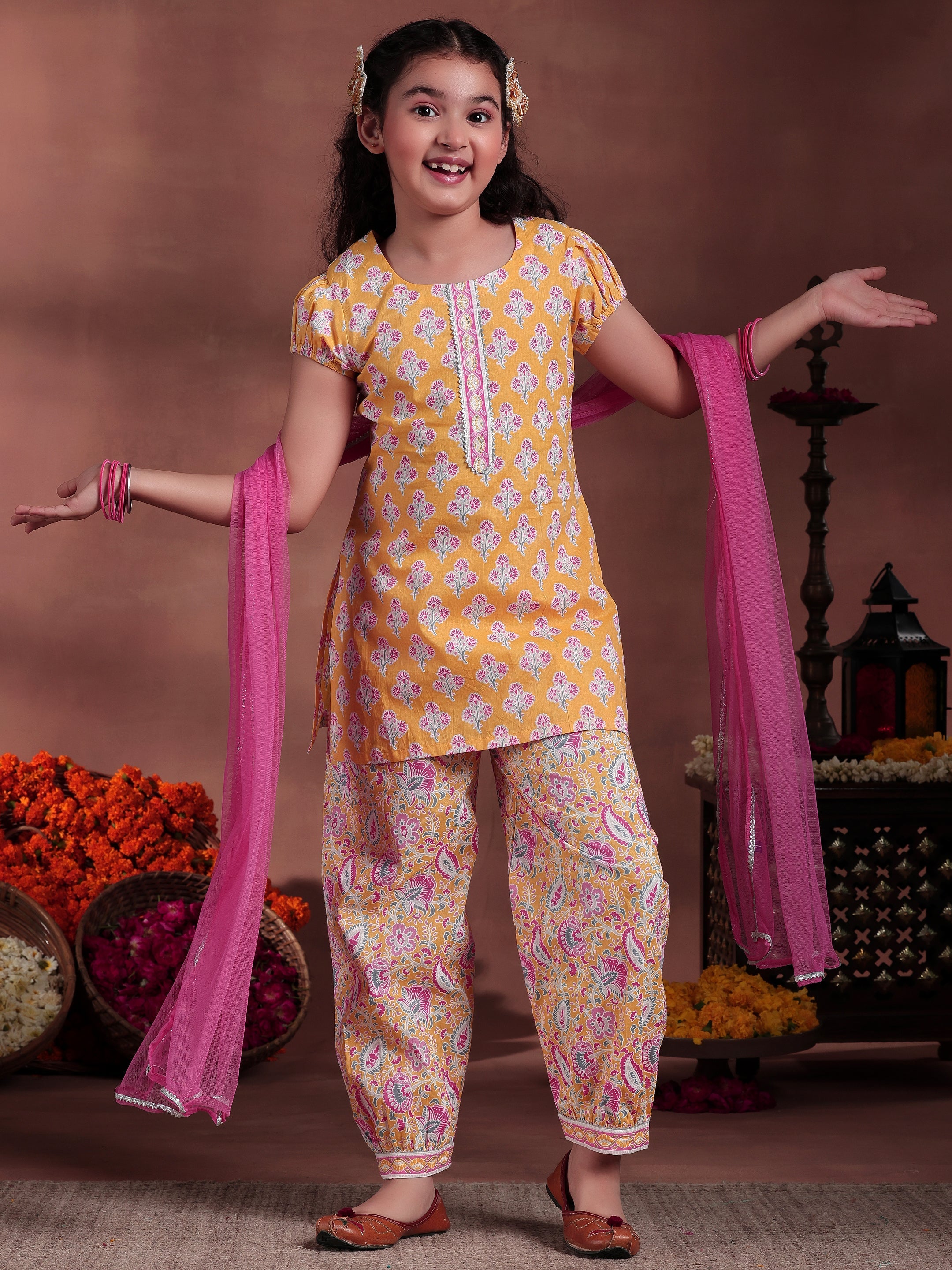 Kids Yellow Printed Cotton Straight Suit With Dupatta