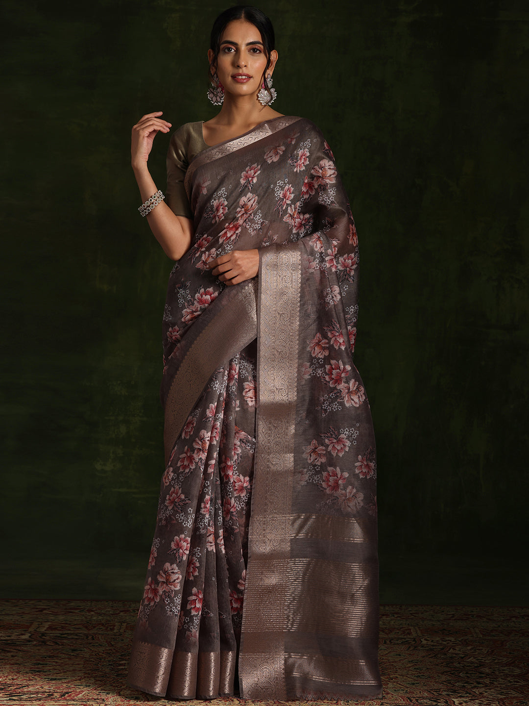 Green Printed Silk Blend Saree With Unstitched Blouse Piece