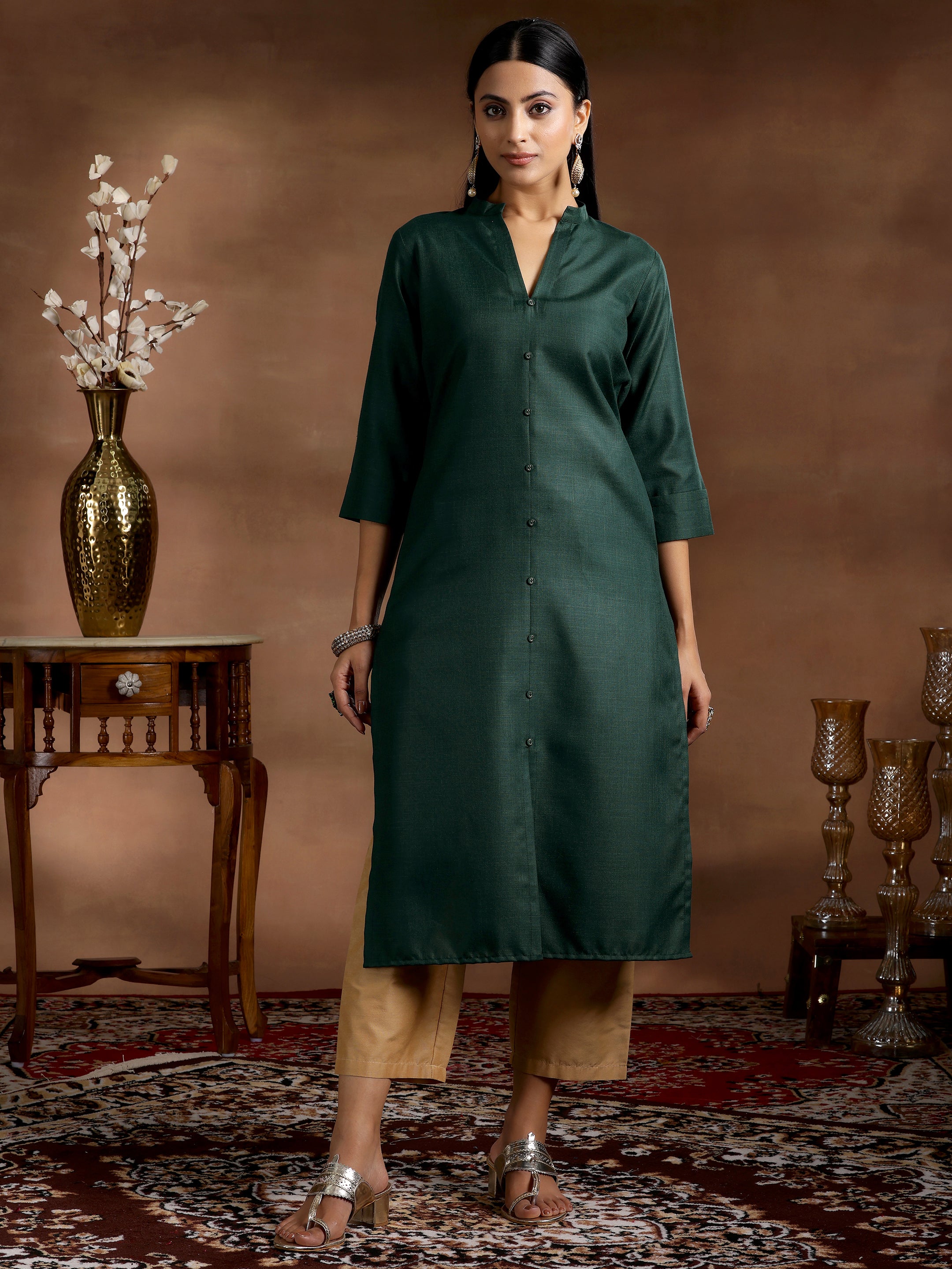 Green Solid Silk Straight Kurta