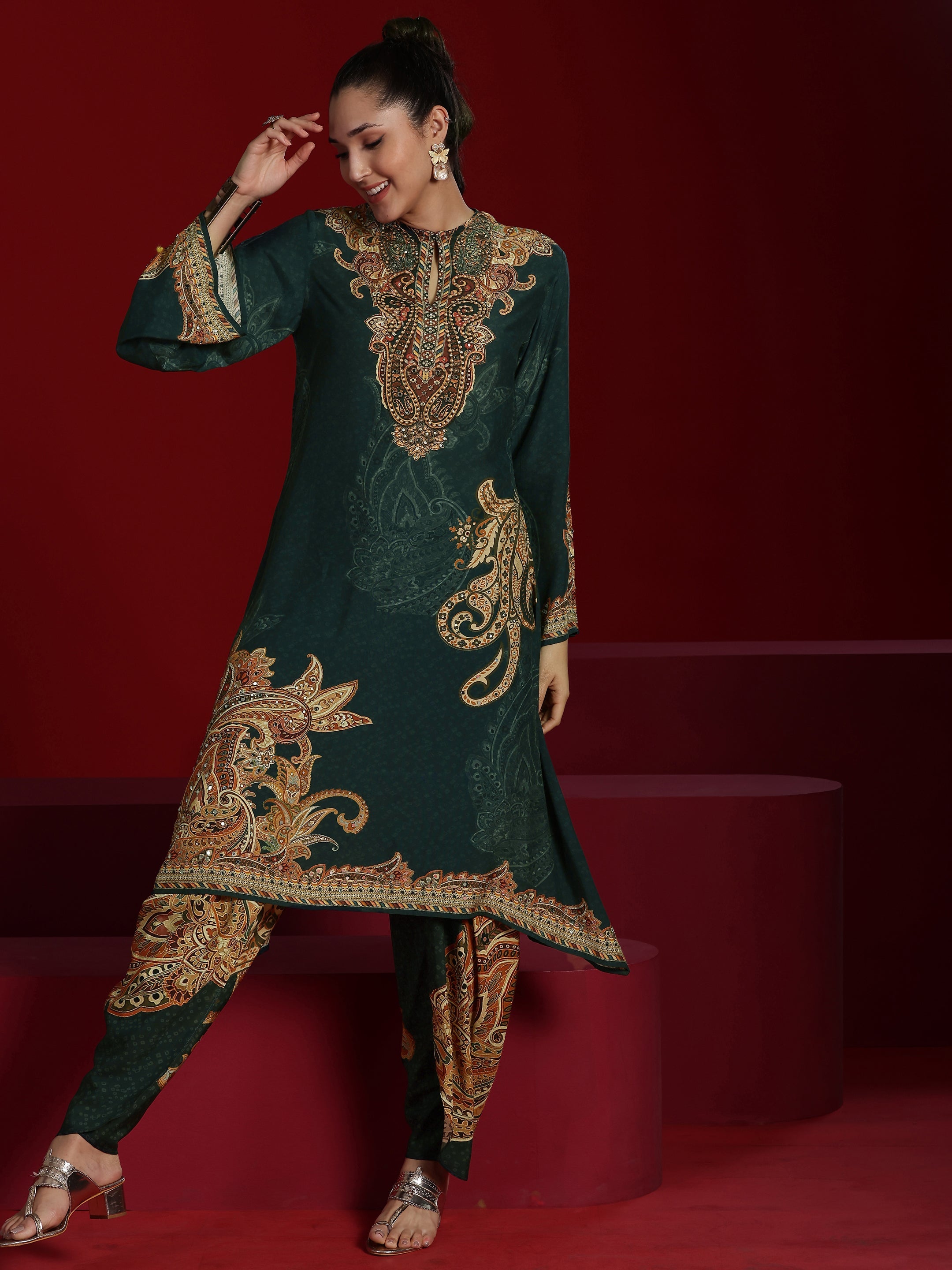 Libas Art Green Printed Silk Blend Straight Kurta With Dhoti Pants