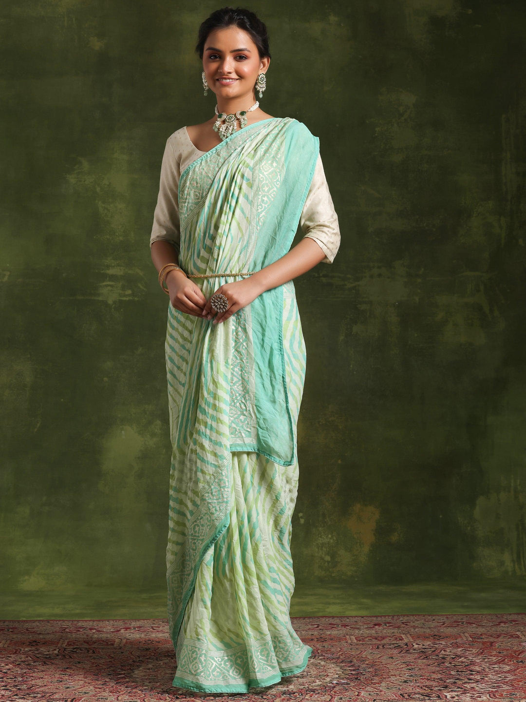 Green Printed Poly Georgette Saree With Unstitched Blouse Piece - Libas