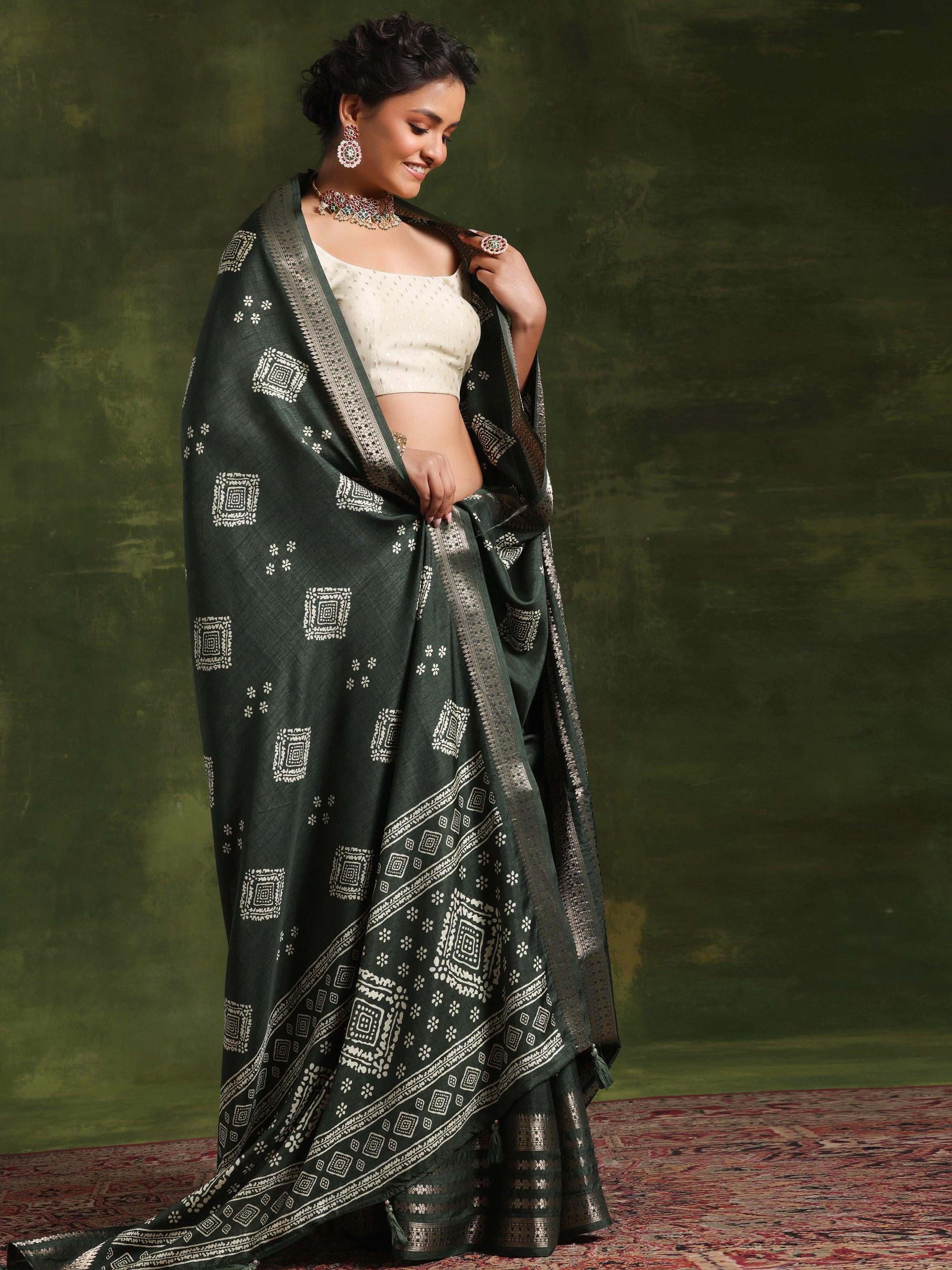 Green Printed Silk Blend Saree With Unstitched Blouse Piece