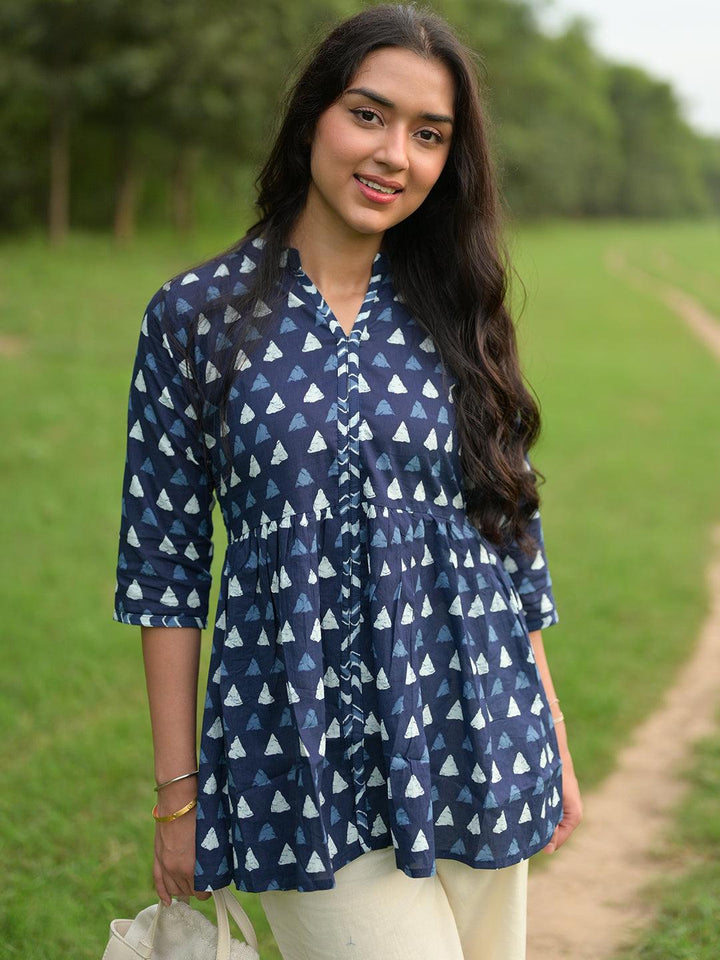 Blue Printed Cotton A-Line Kurti - ShopLibas