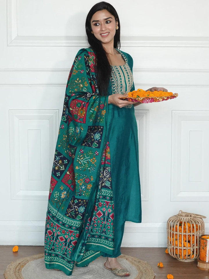 Green Yoke Design Silk Blend Straight Kurta With Trousers & Dupatta - ShopLibas