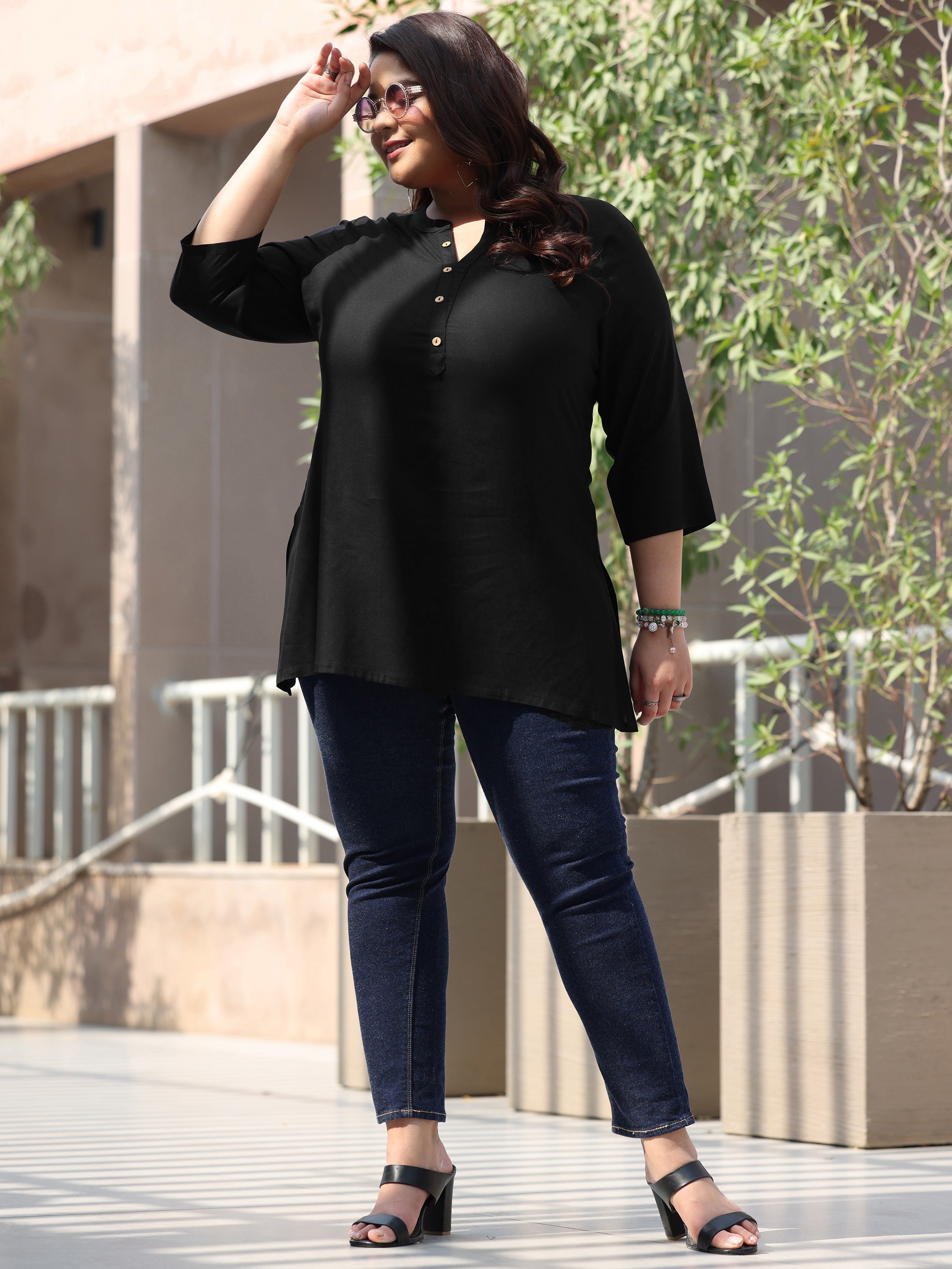 Plus Size Black Solid Rayon Straight Kurti