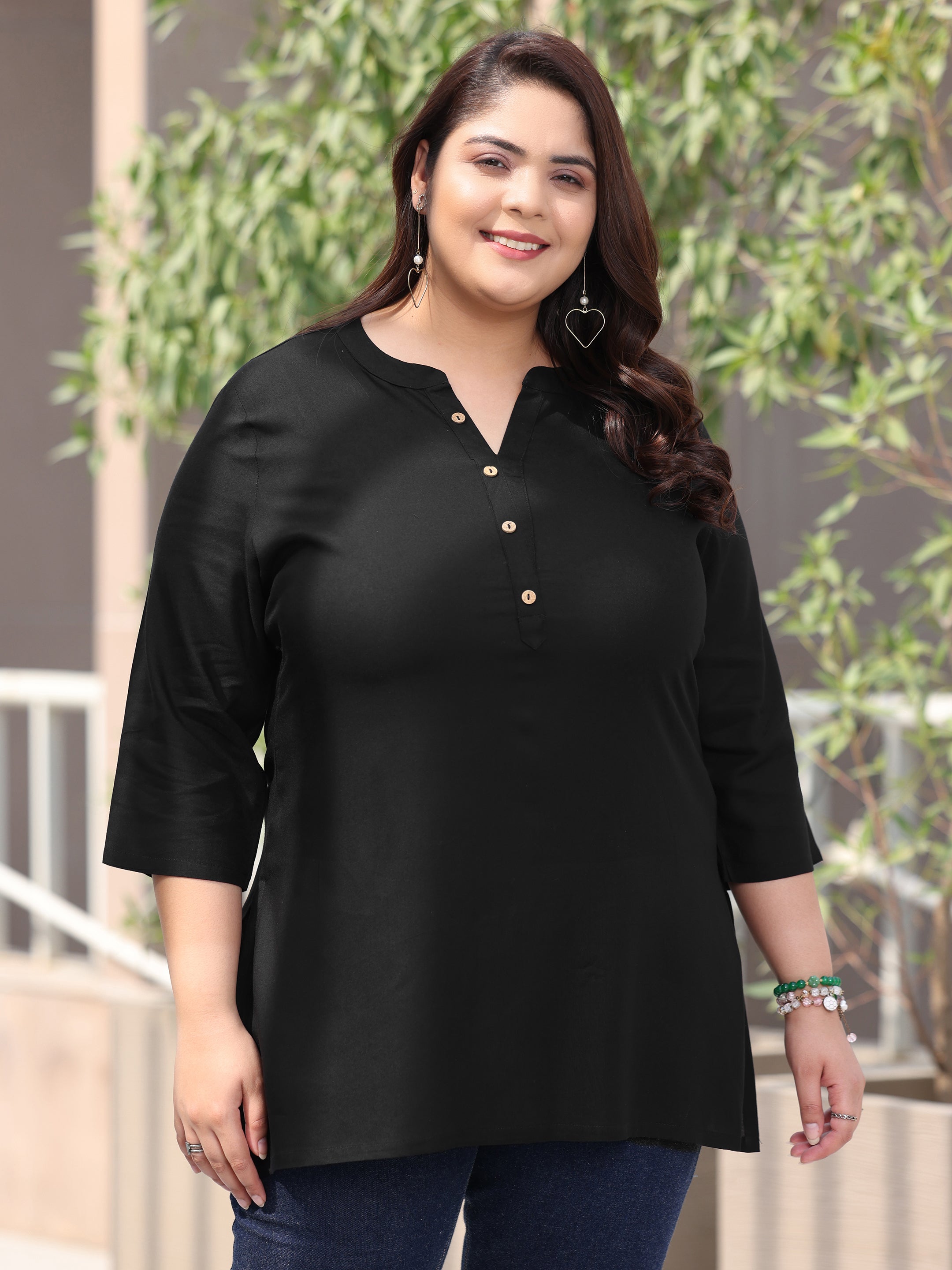 Plus Size Black Solid Rayon Straight Kurti