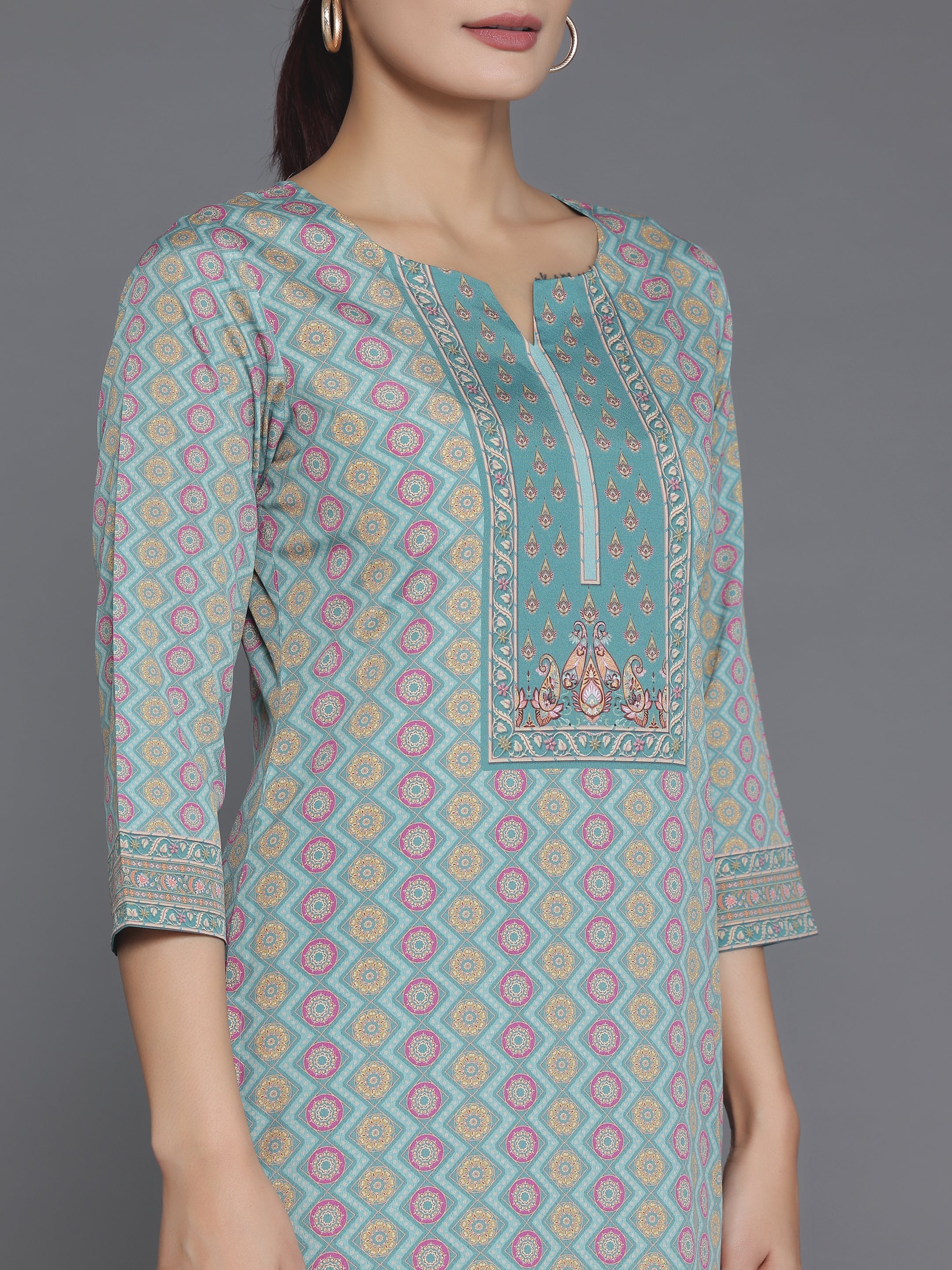 Green Printed Crepe Straight Kurta