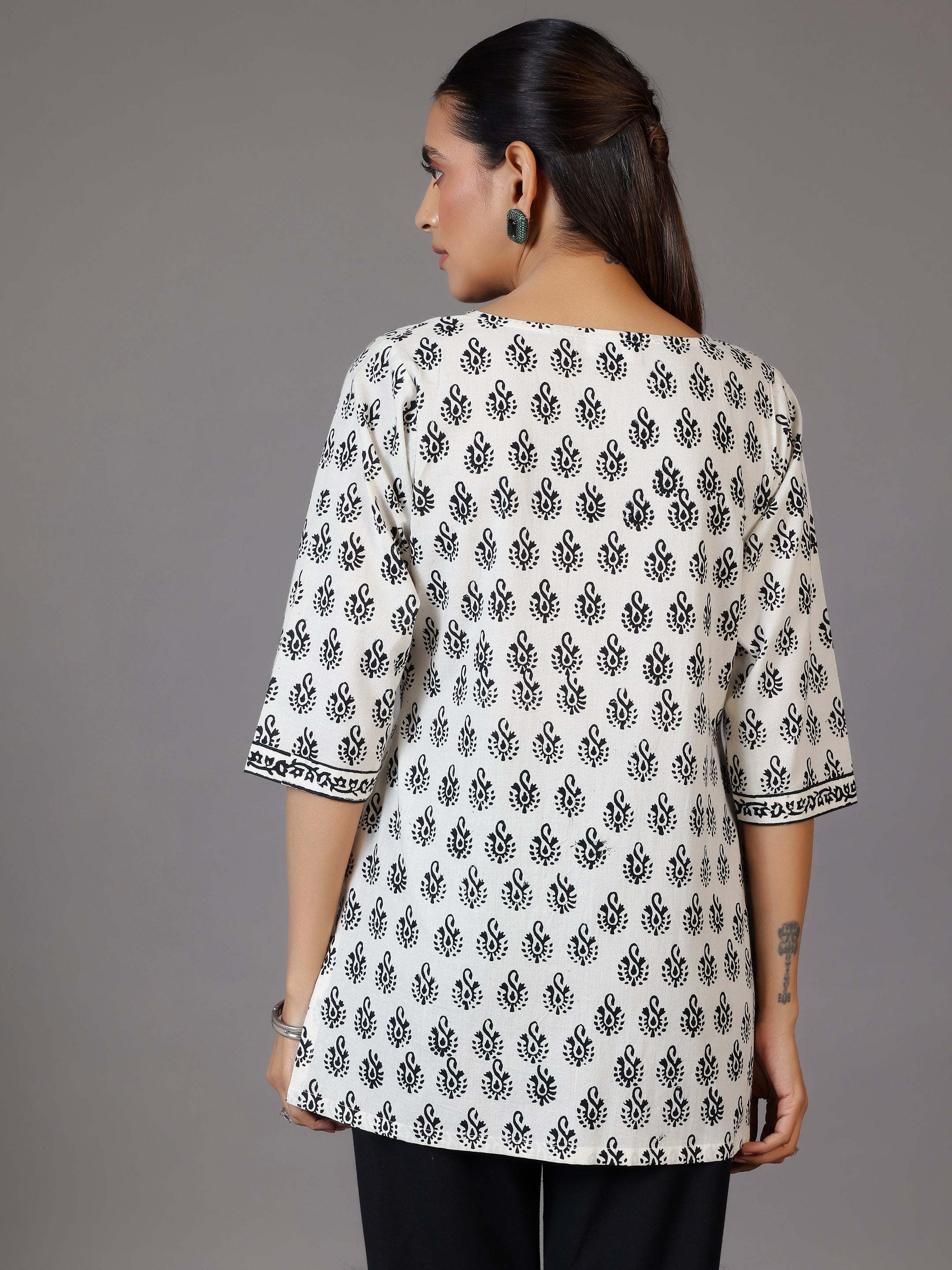 White Printed Cotton Straight Kurti