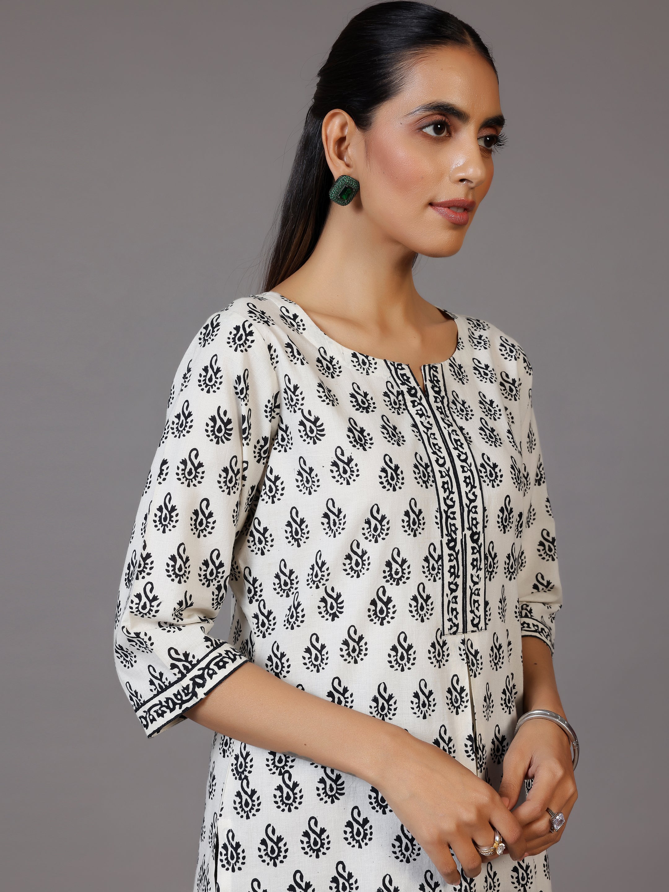 White Printed Cotton Straight Kurti