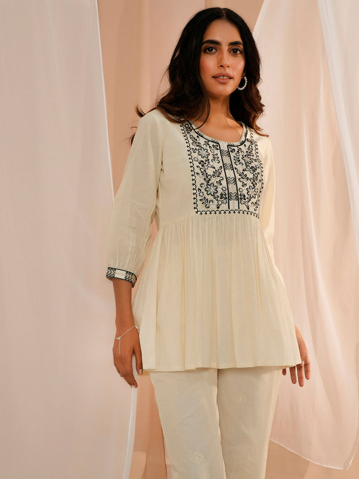 Off White Yoke Design Cotton A-Line Kurti - ShopLibas