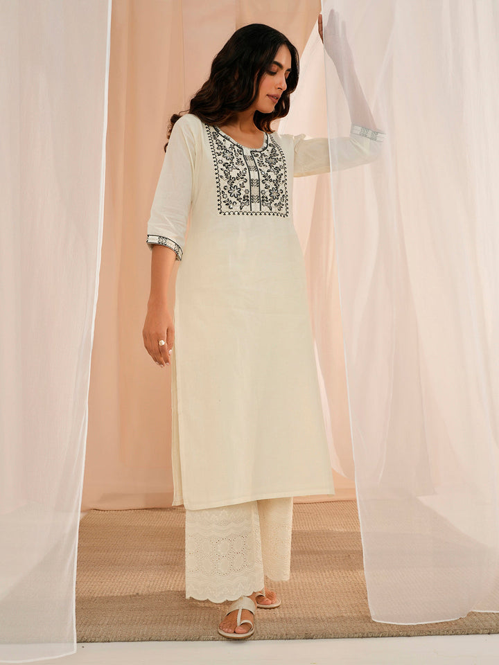 Off White Yoke Design Cotton Straight Kurta