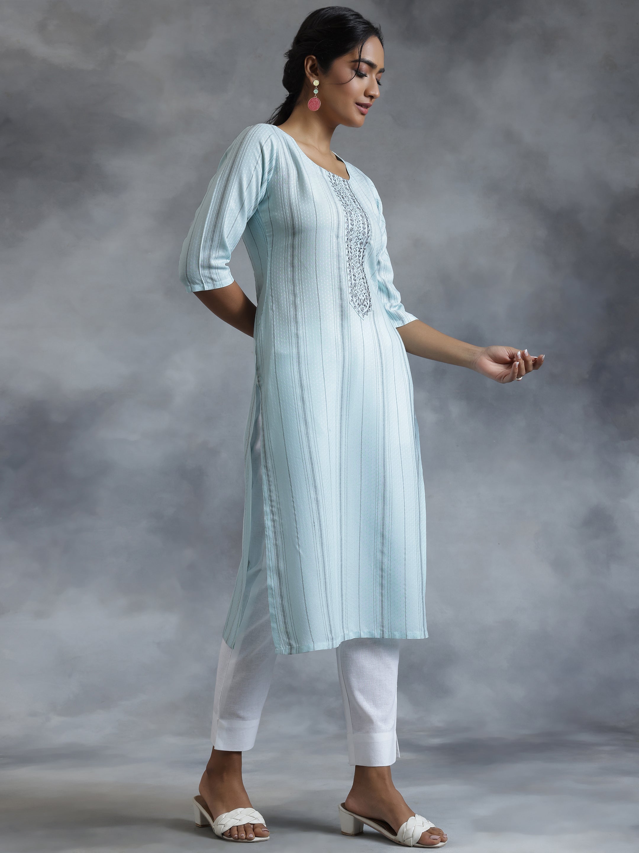 Blue Yoke Design Rayon Straight Kurta