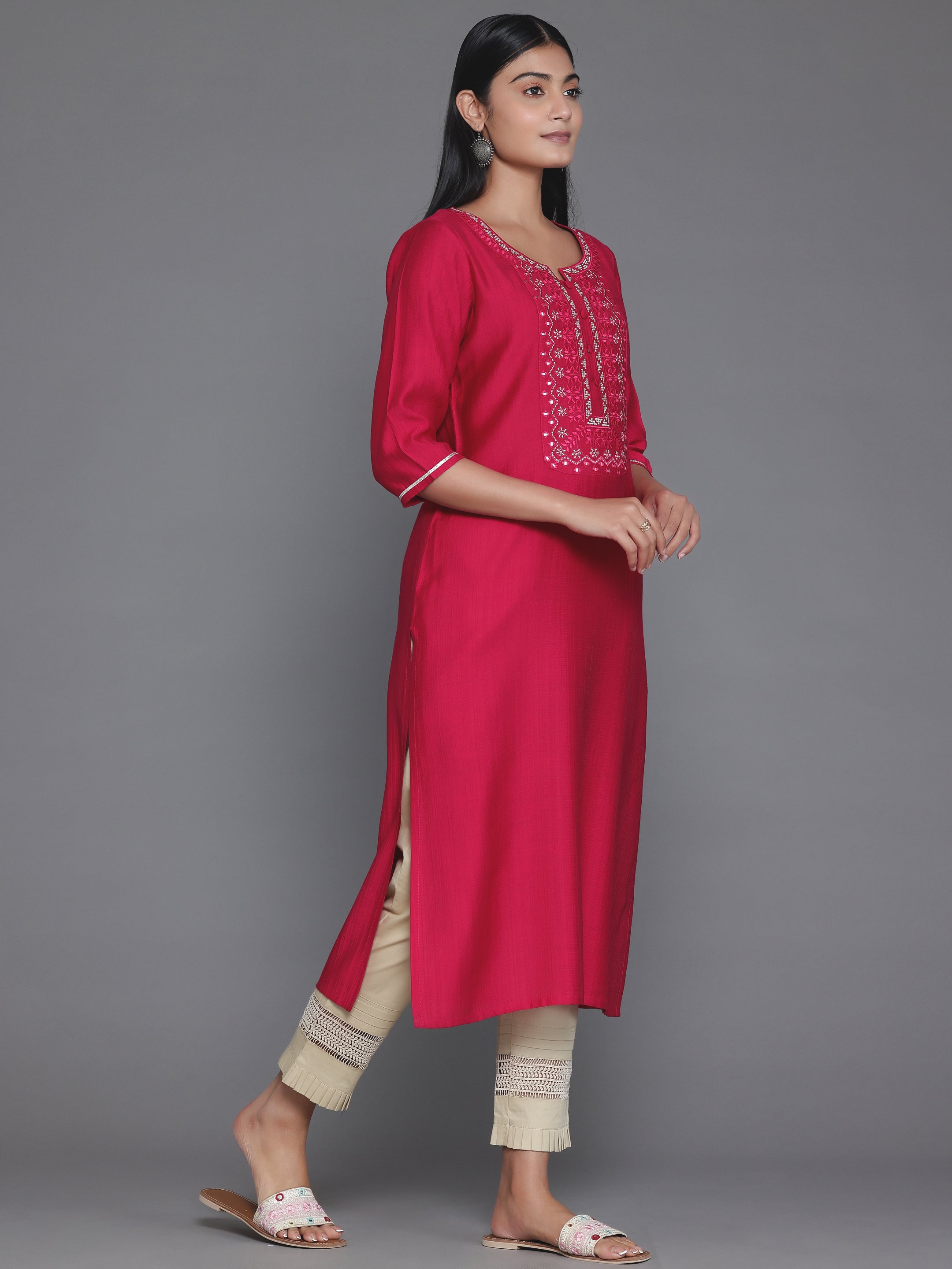 Pink Yoke Design Silk Blend Straight Kurta