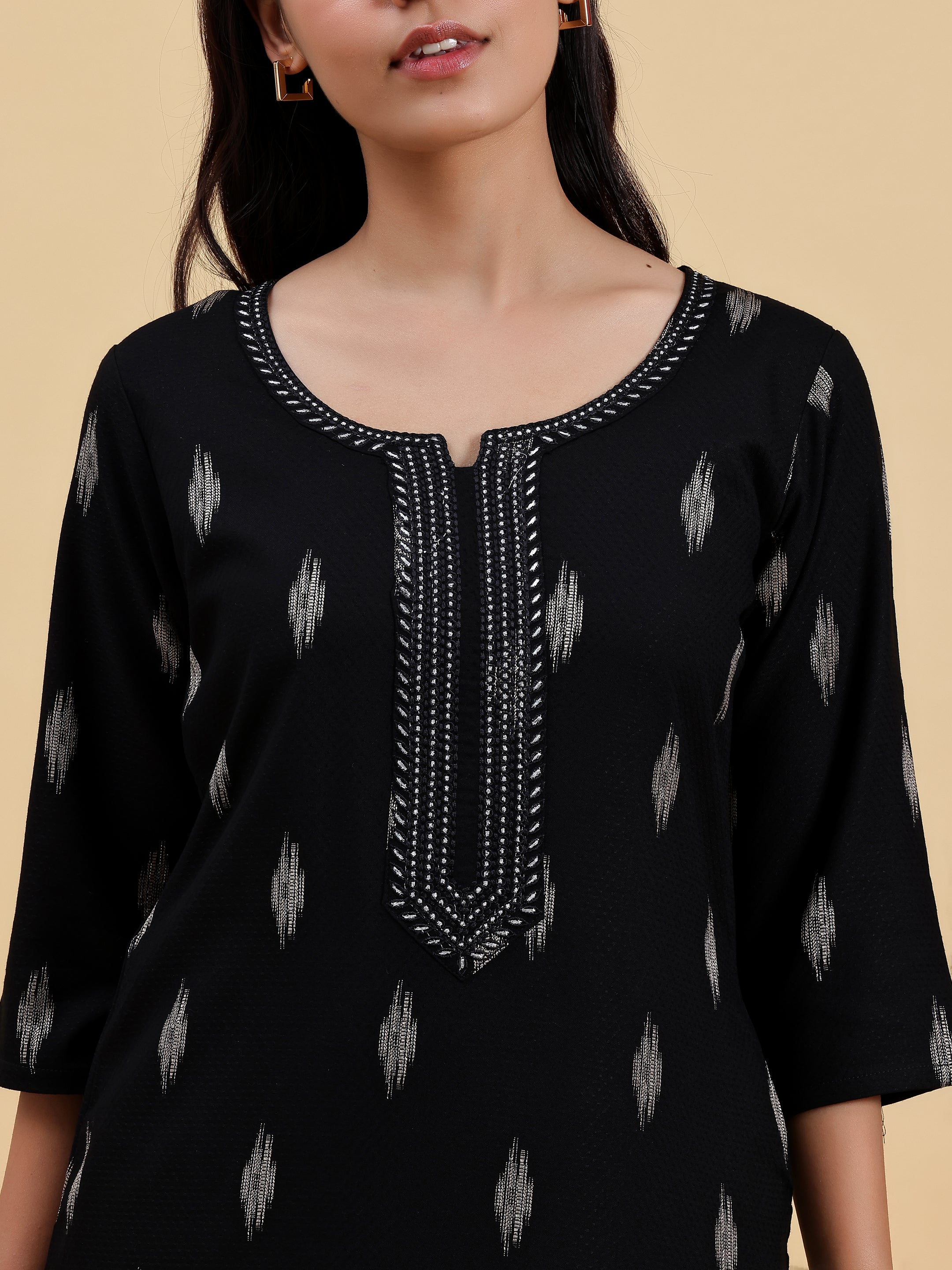 Black Embroidered Rayon Straight Kurta